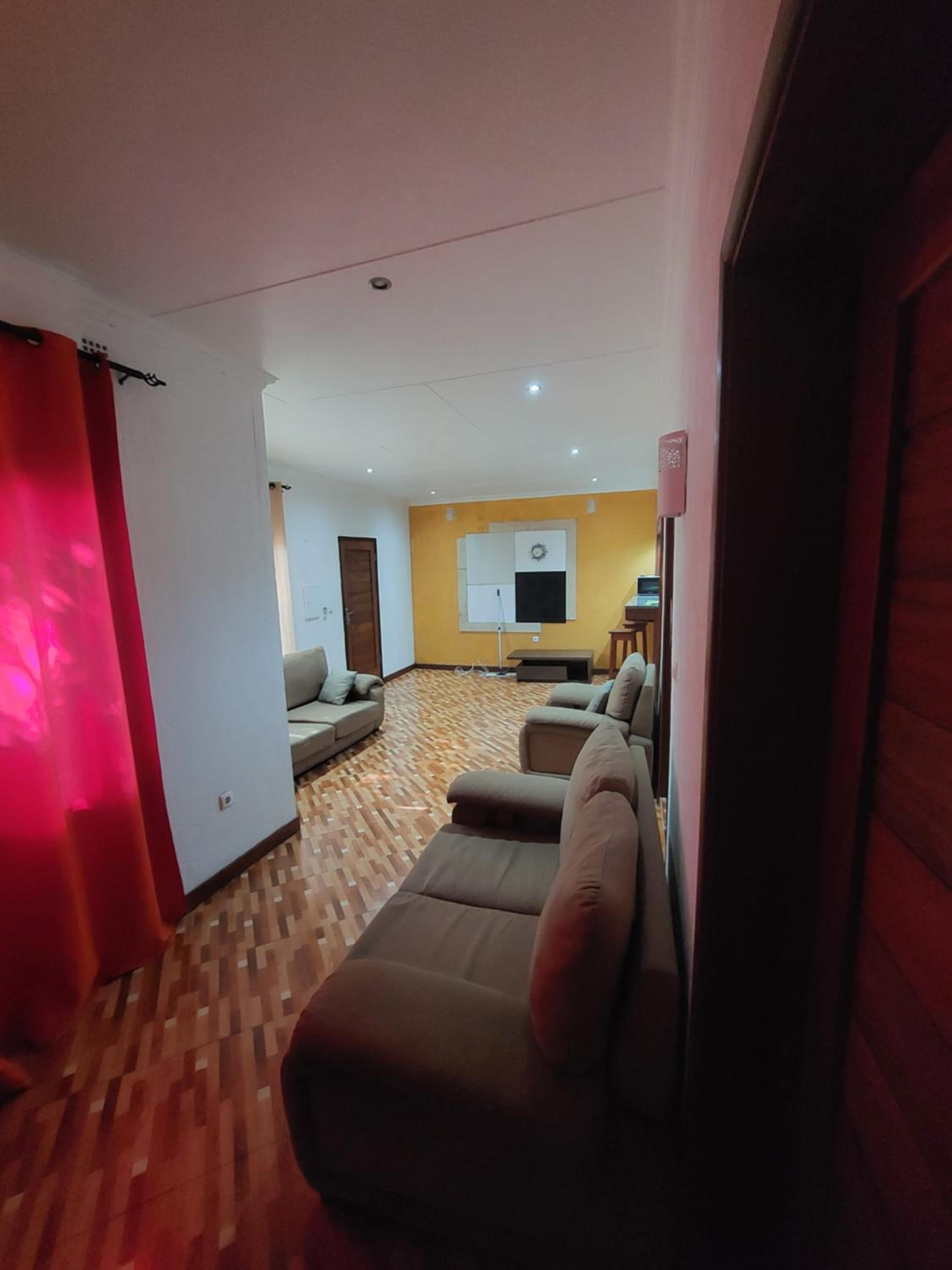 Apartment With Garden View photo 3