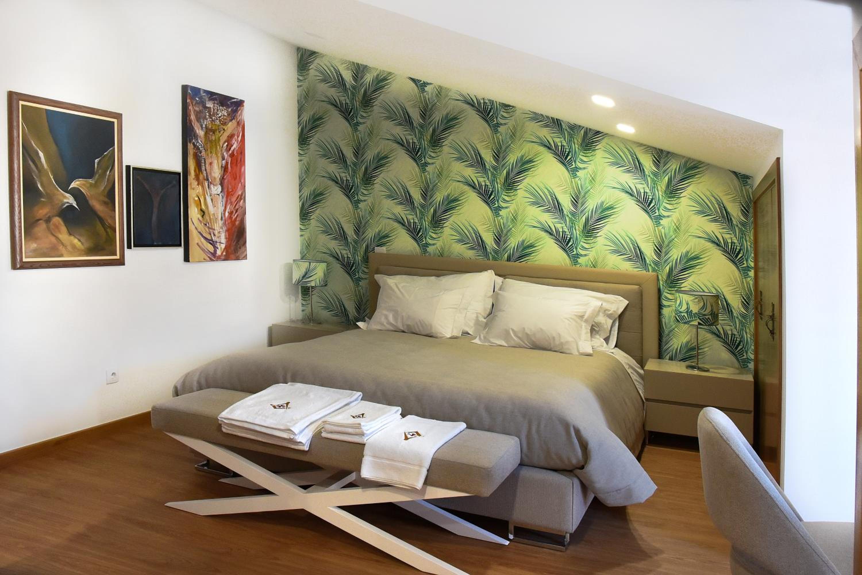 Double Room with Balcony - Photo 1