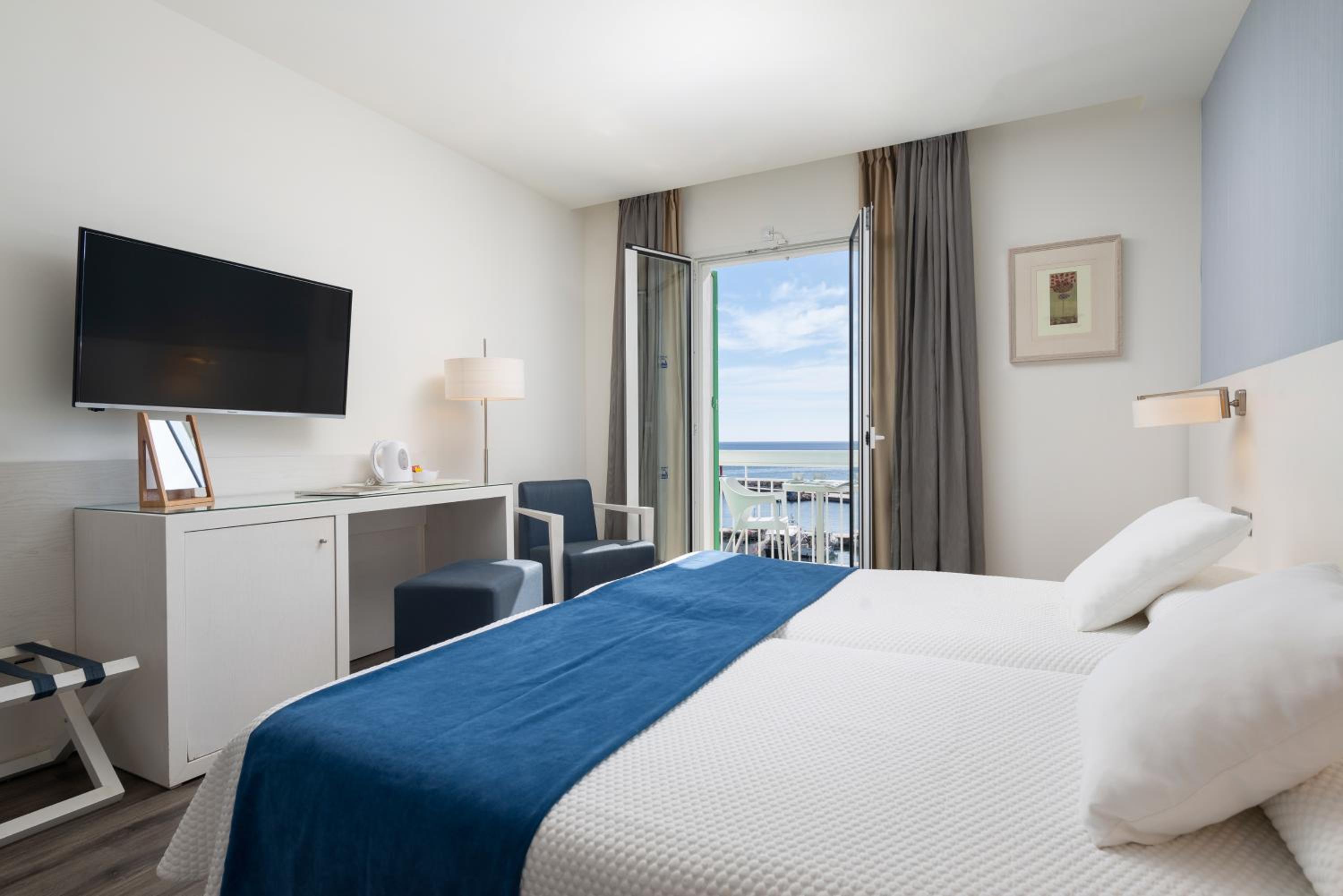 Habitación Doble Superior con Vista al Mar
