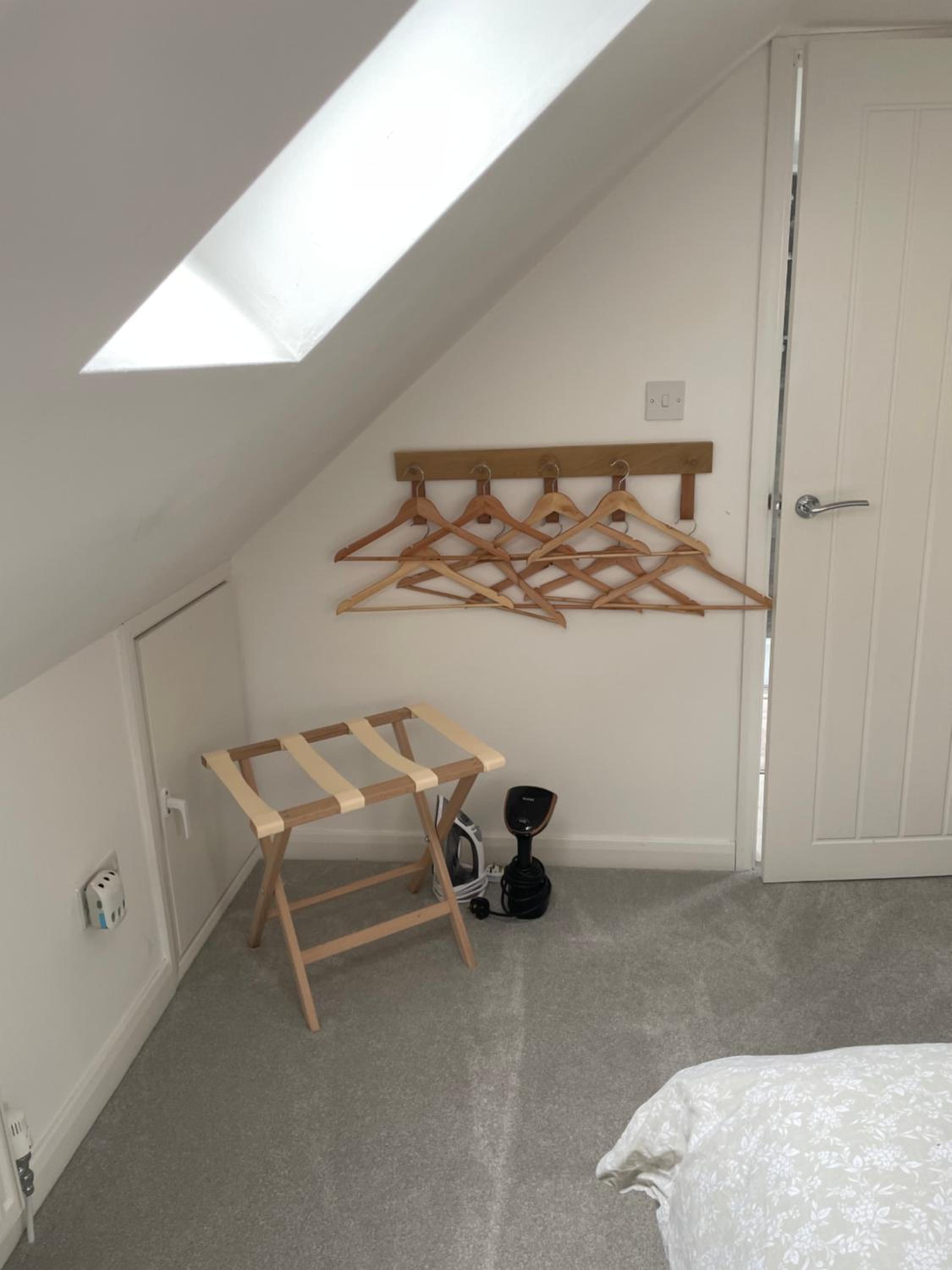 Deluxe Double Room with Shower photo 3