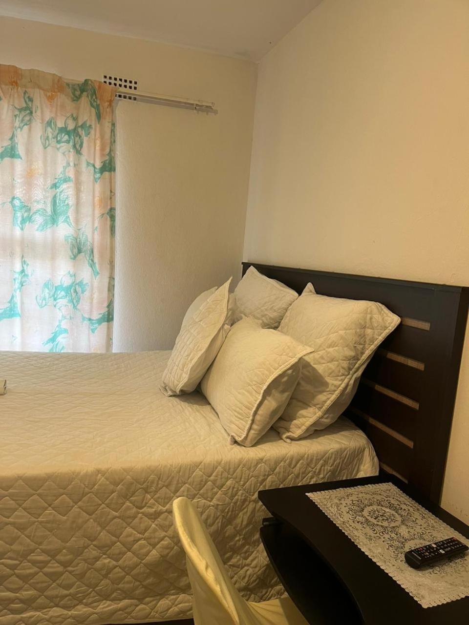Double Room - Photo 6