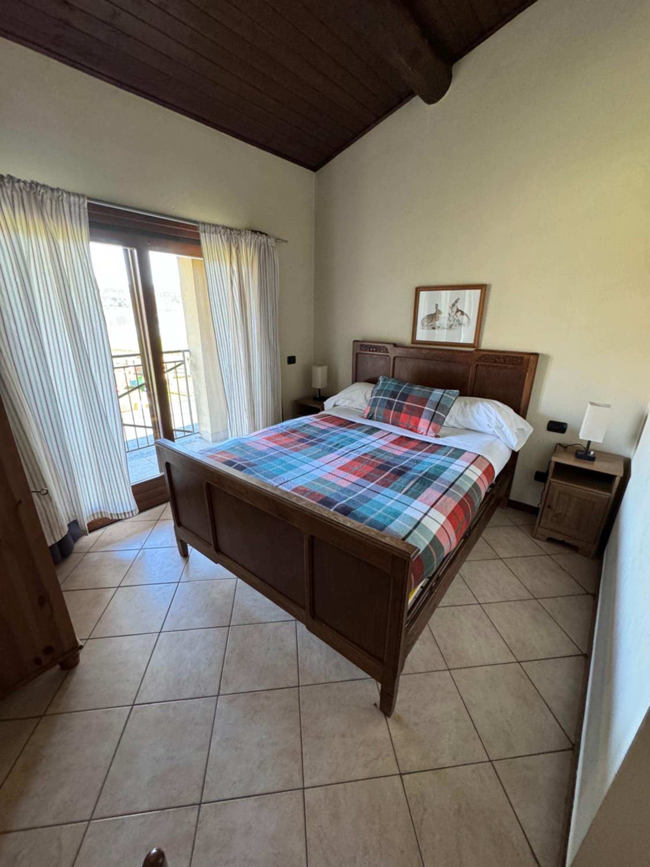 Queen Room with Balcony photo 3