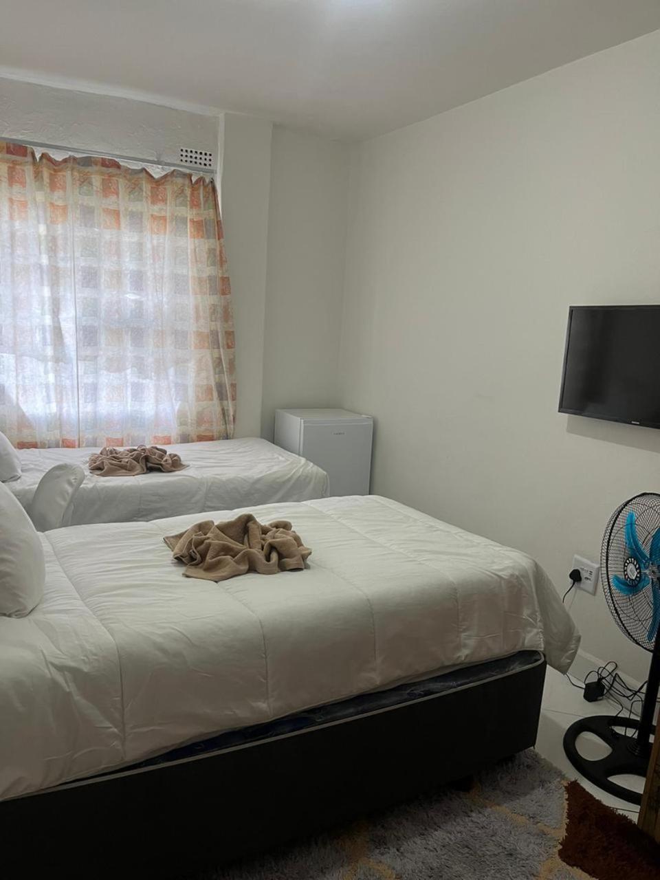 Triple Room - Photo 13