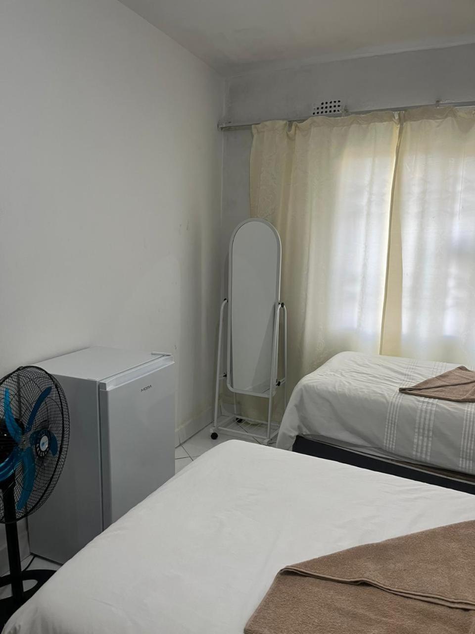 Triple Room - Photo 16