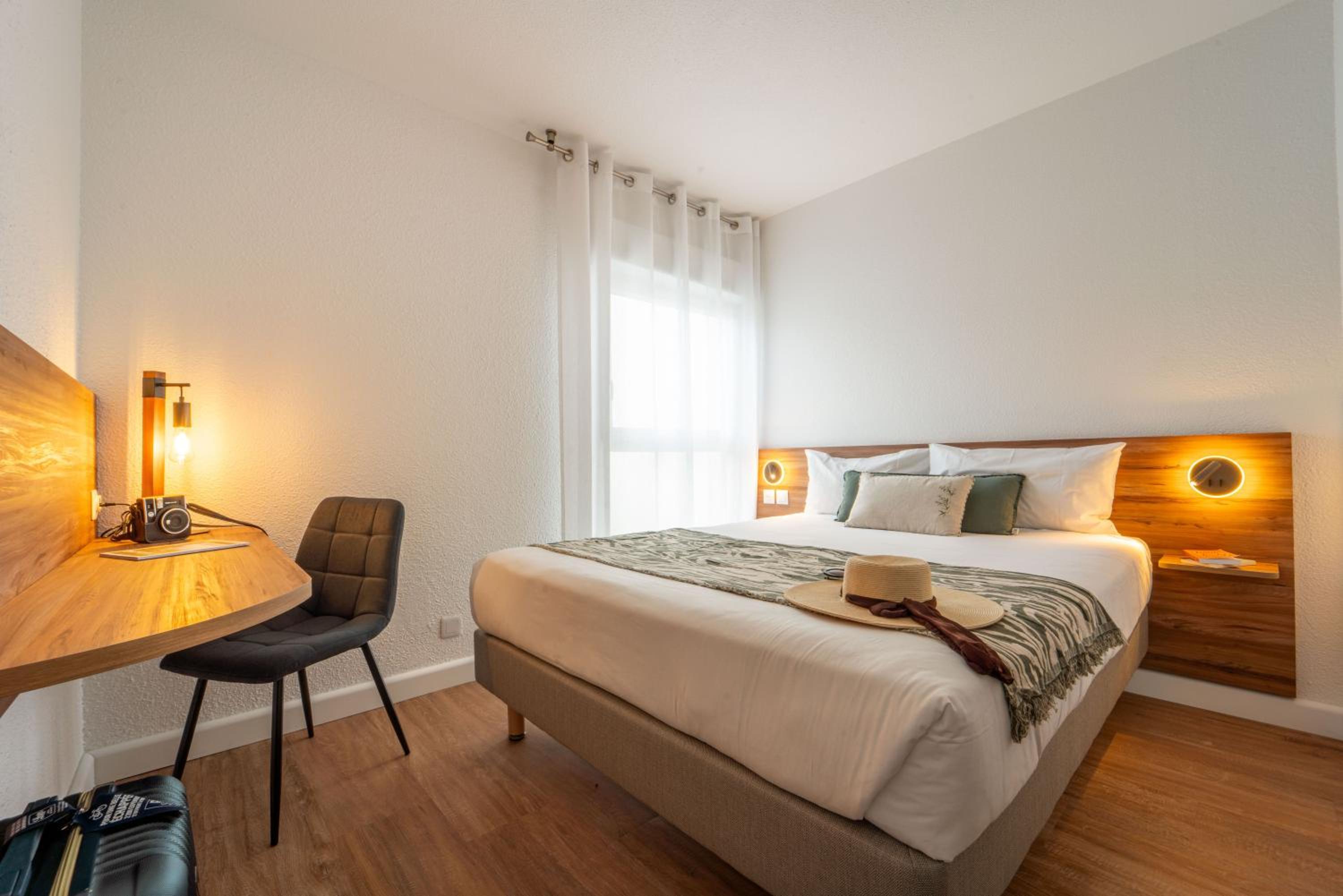 Standard Double Room - Photo 1