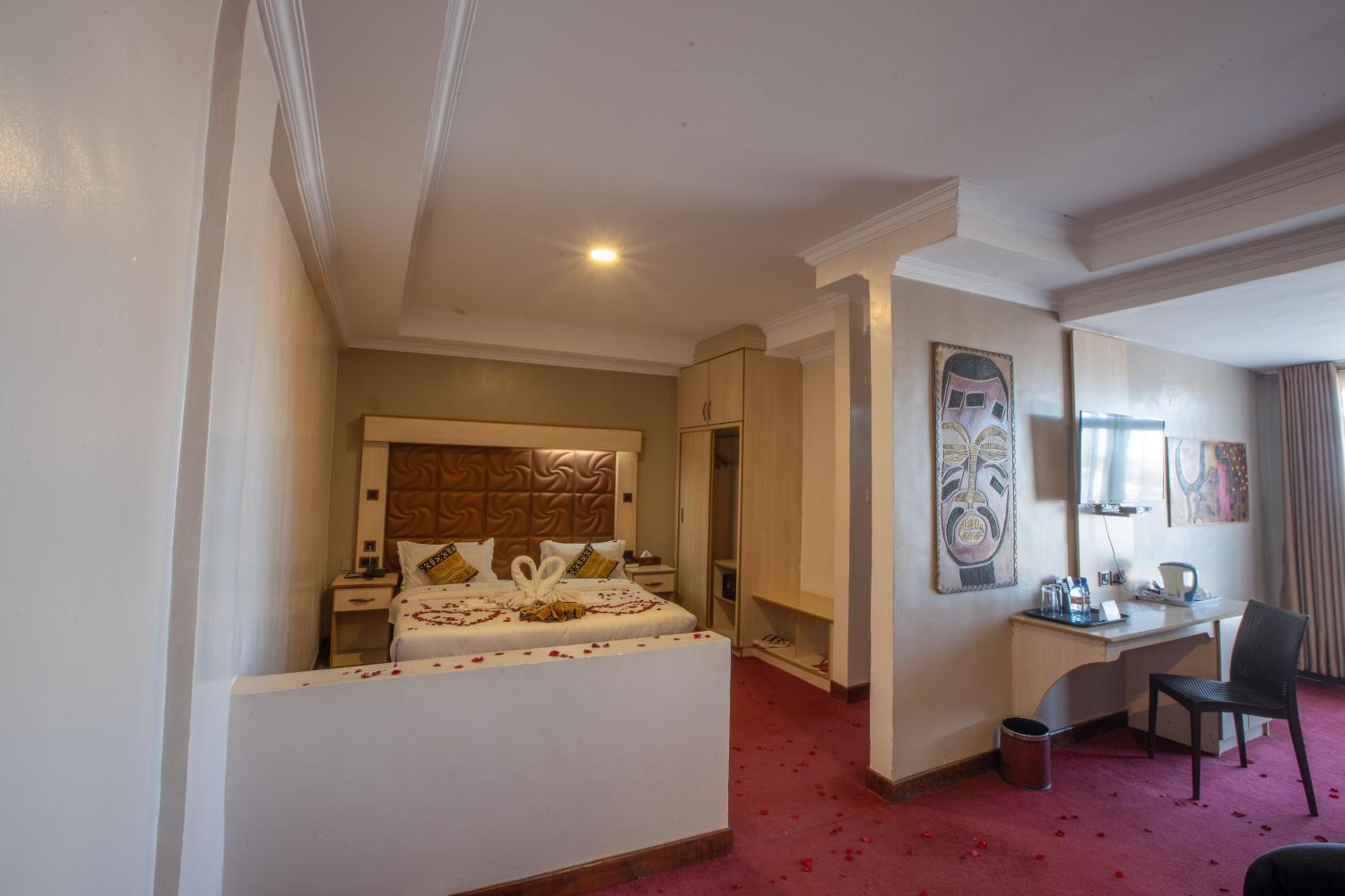 Junior Suite - Photo 2