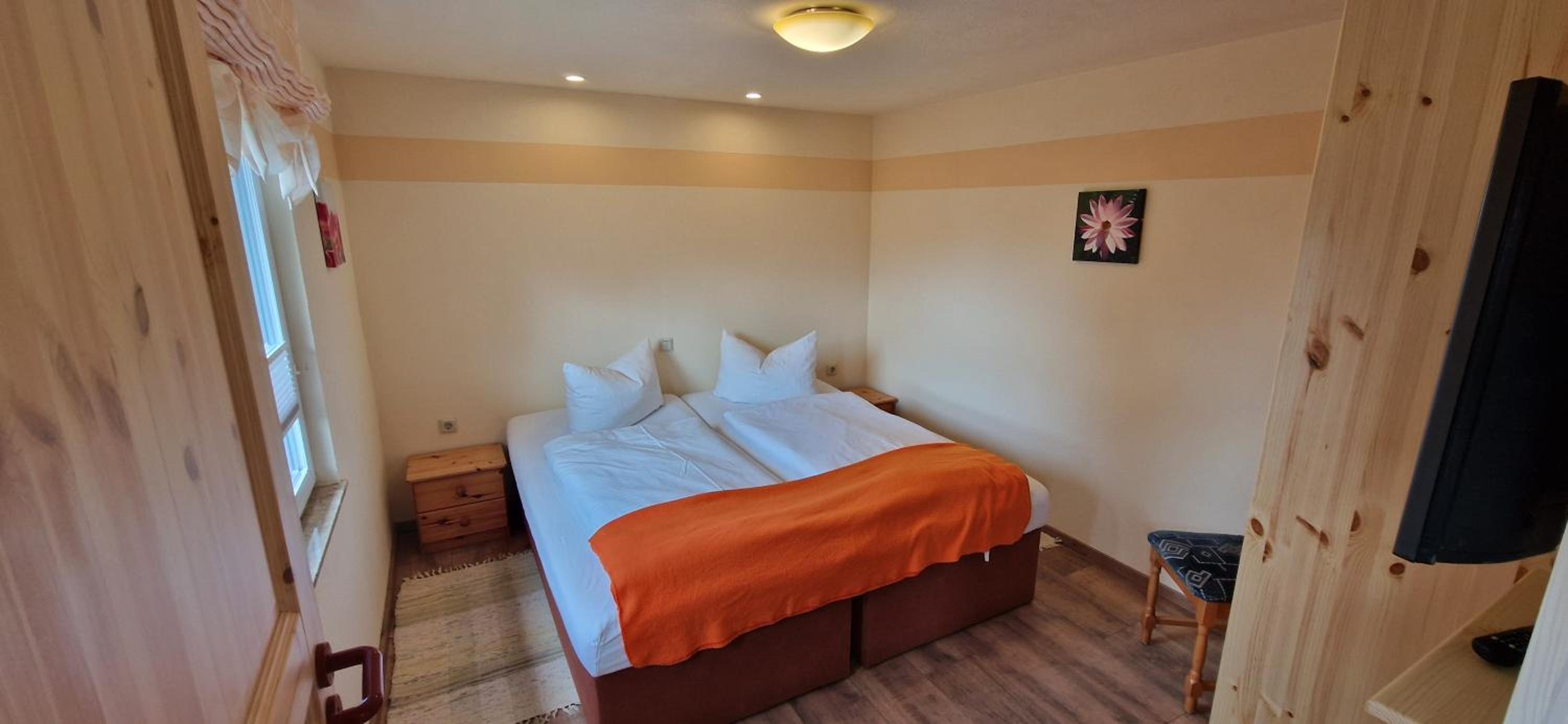 Two-Bedroom House photo 3