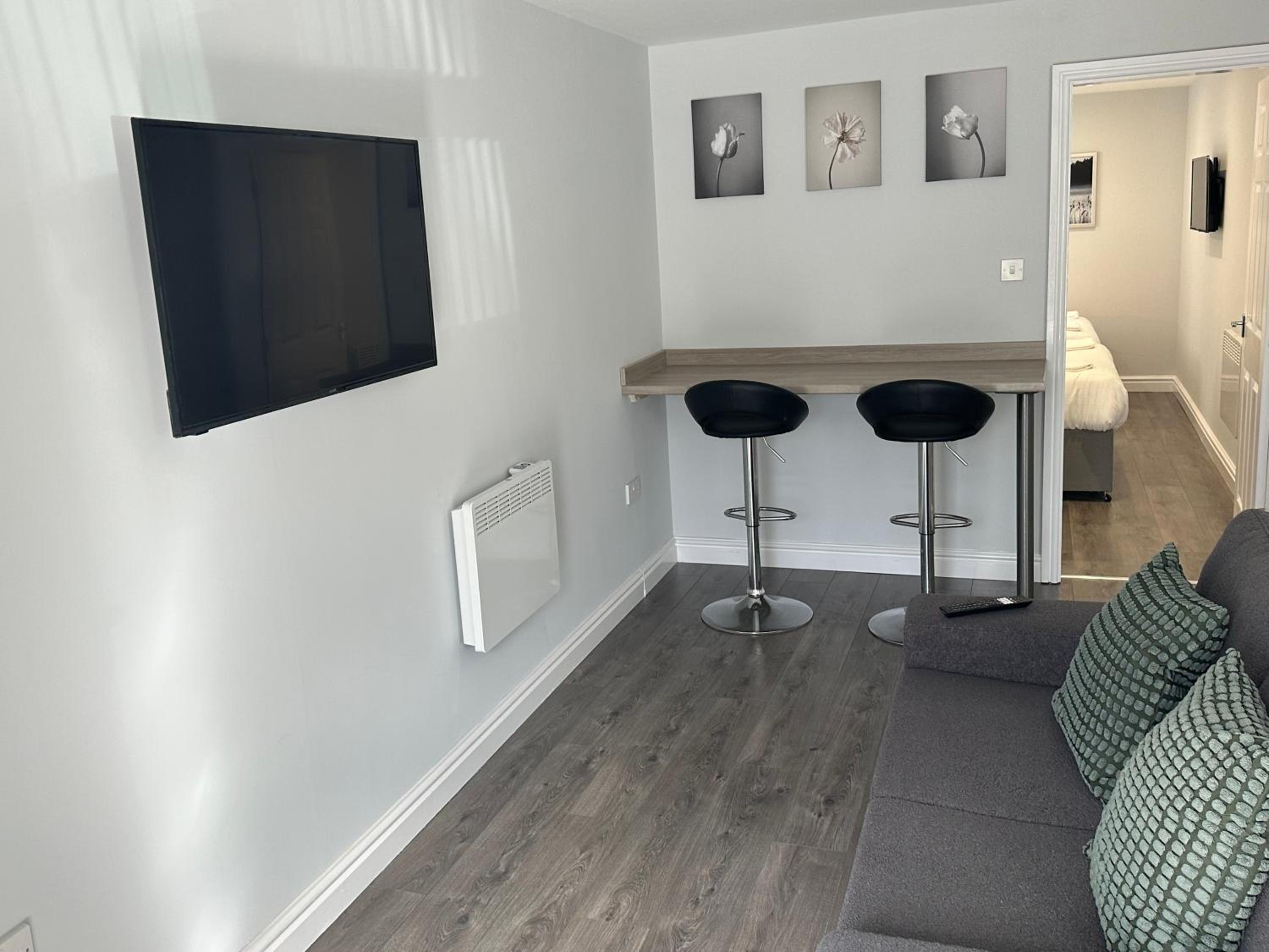 Apartment - Ground Floor - Photo 1