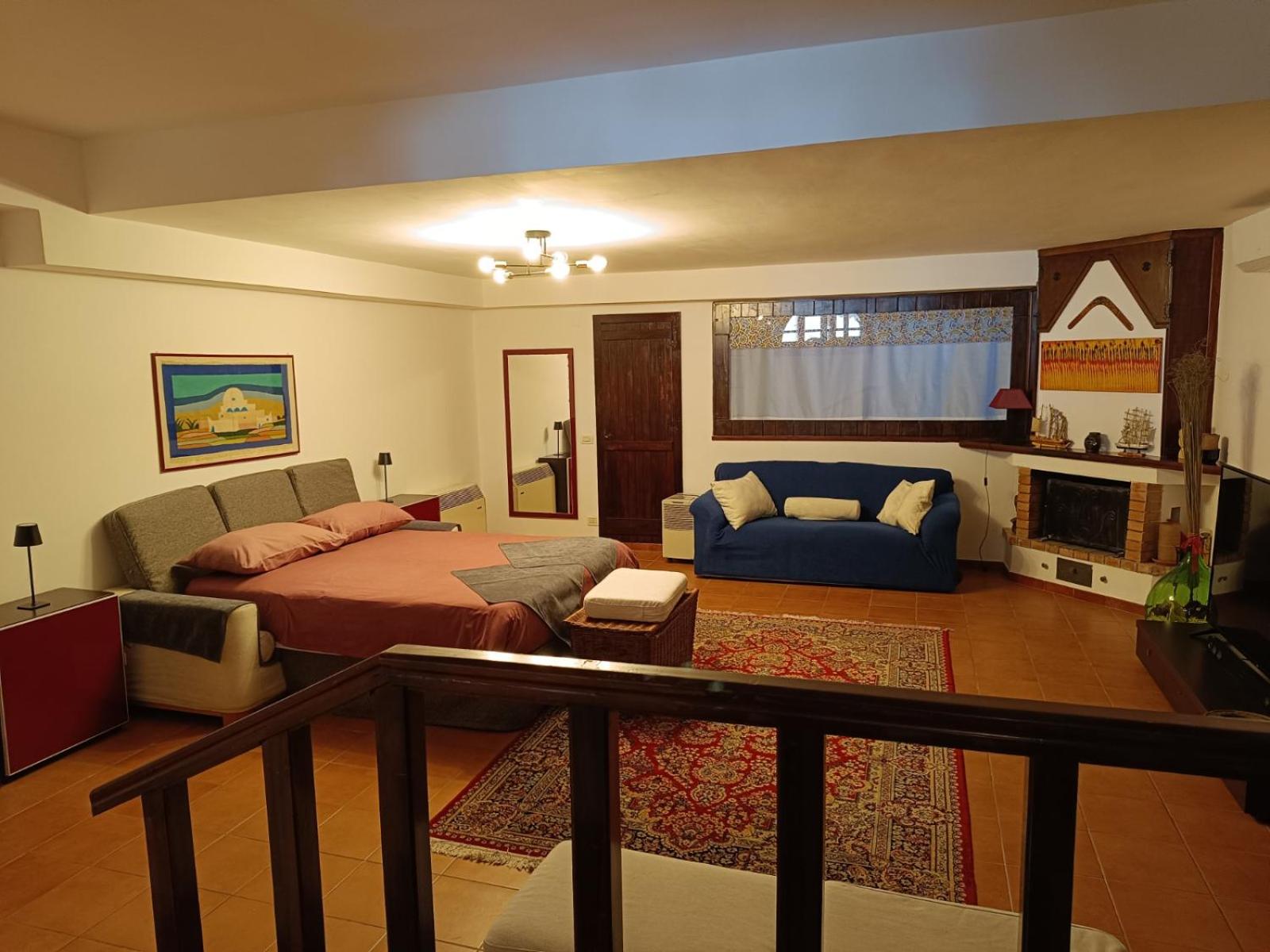 One-Bedroom Apartment