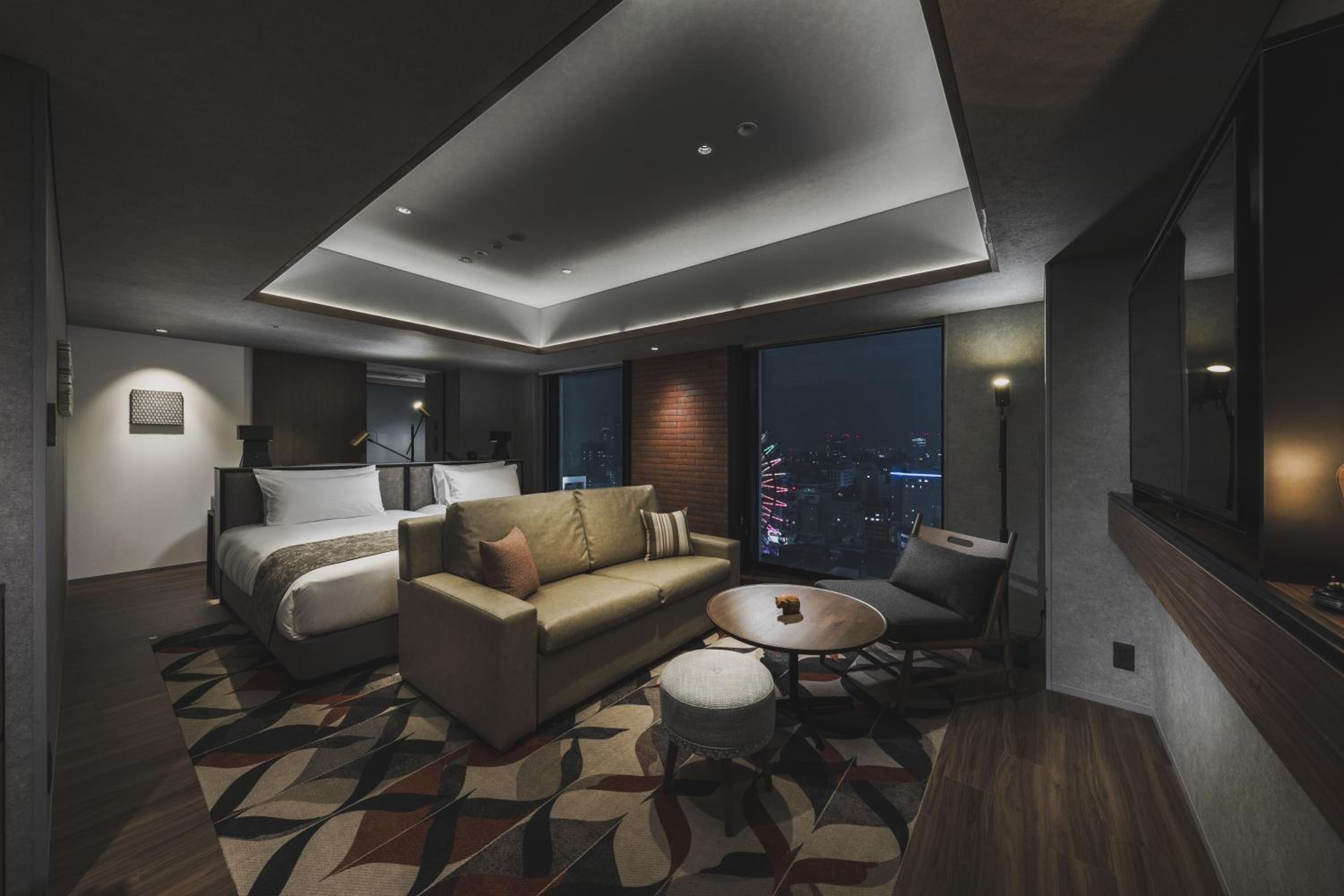 Deluxe Corner Twin Room - Photo 1
