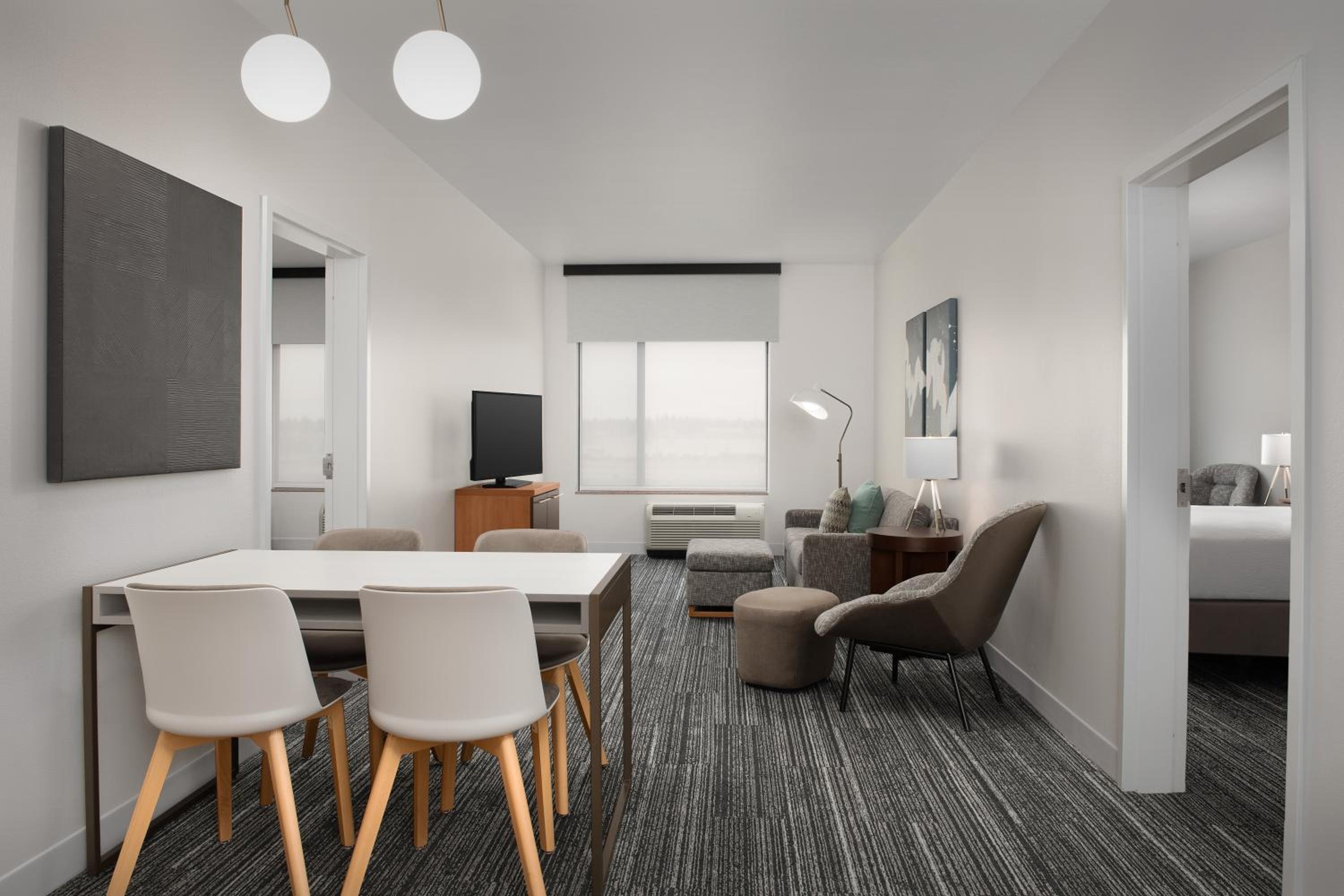 Two-Bedroom Suite - Photo 3