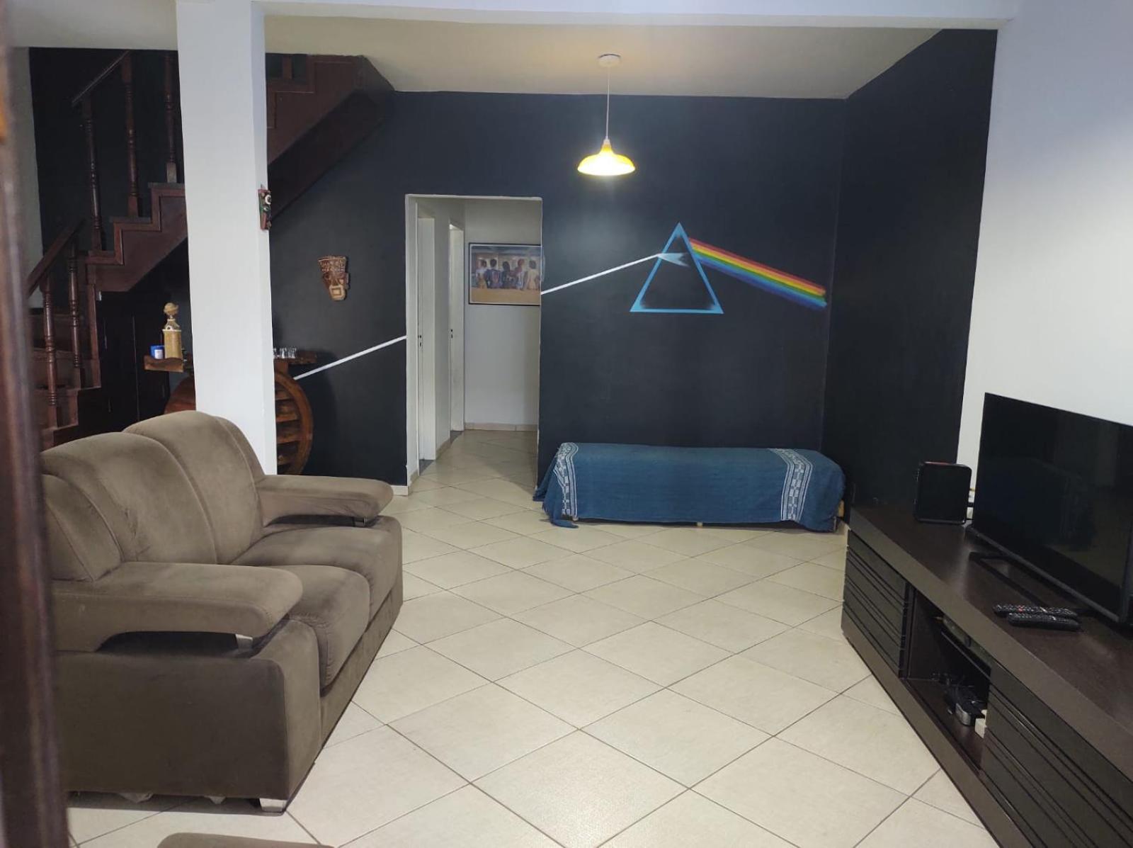 Three-Bedroom House photo 1