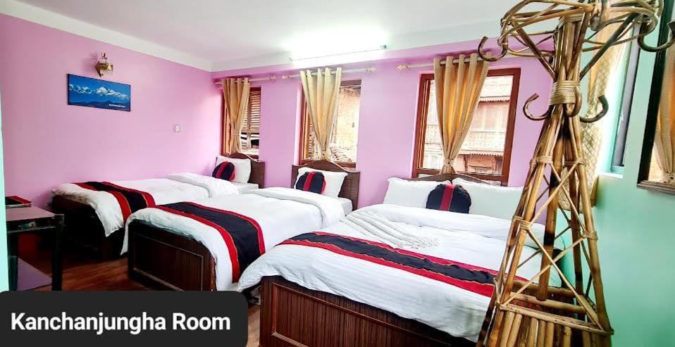 Triple Room with Private Bathroom photo 1