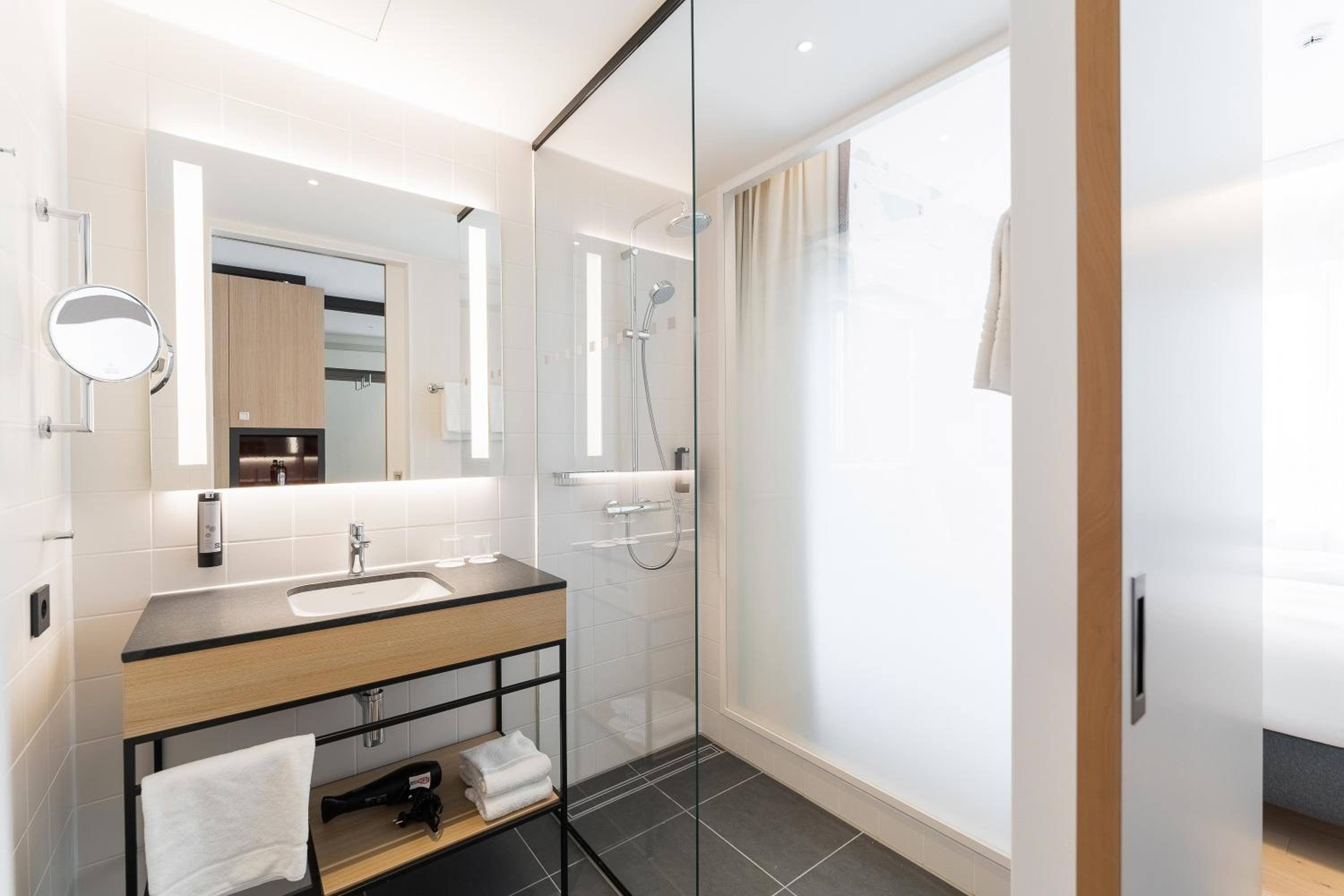 Superior Double Room - Photo 3