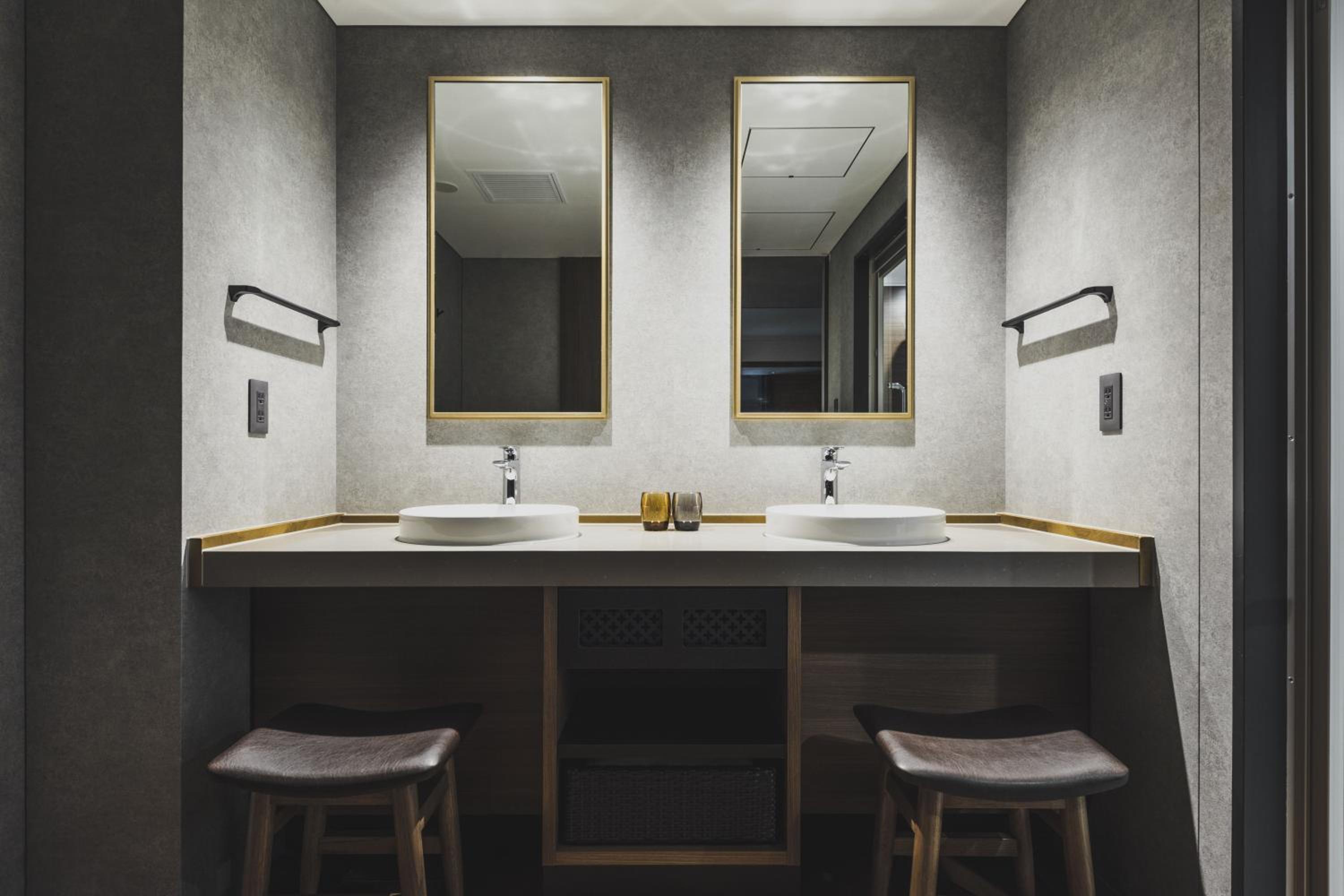 Premium Comfort Twin Room - Photo 8