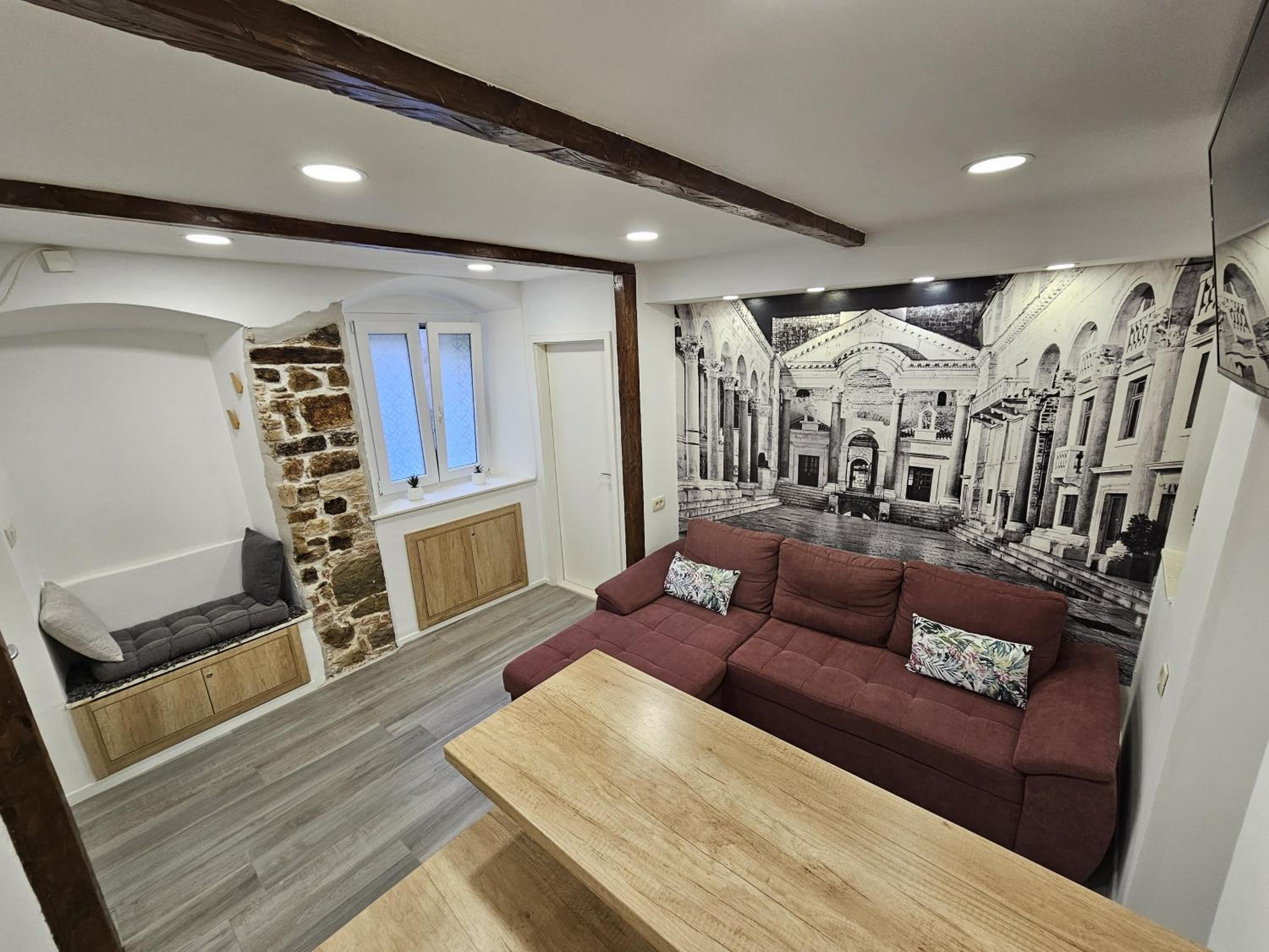 Apartment with Balcony