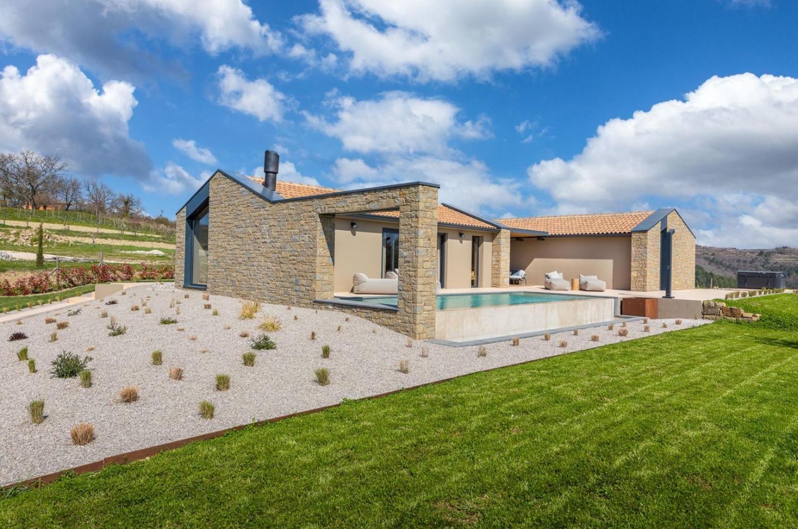 Villa with Private Pool photo 2