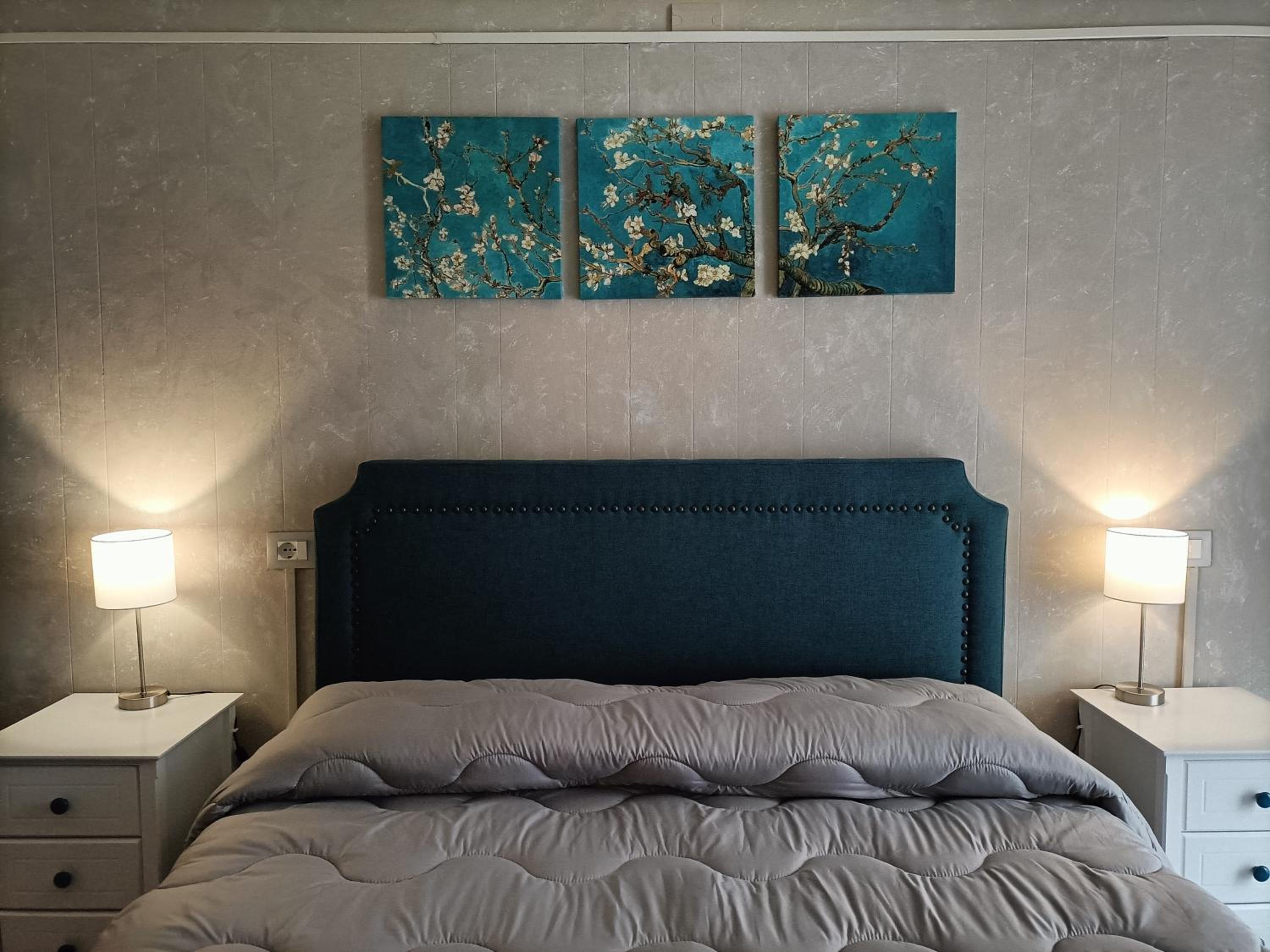 Standard Double Room with Shared Bathroom photo 2