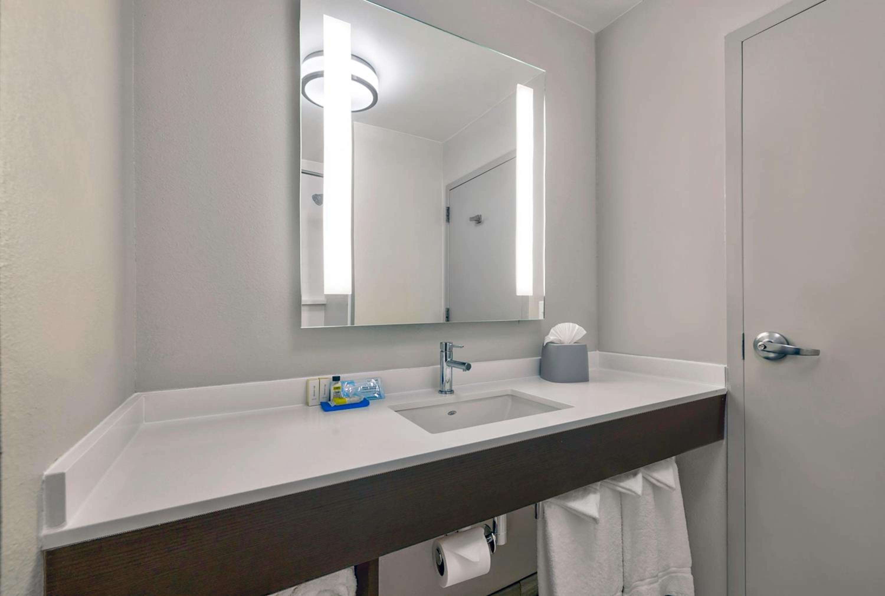 Standard Room - Photo 2