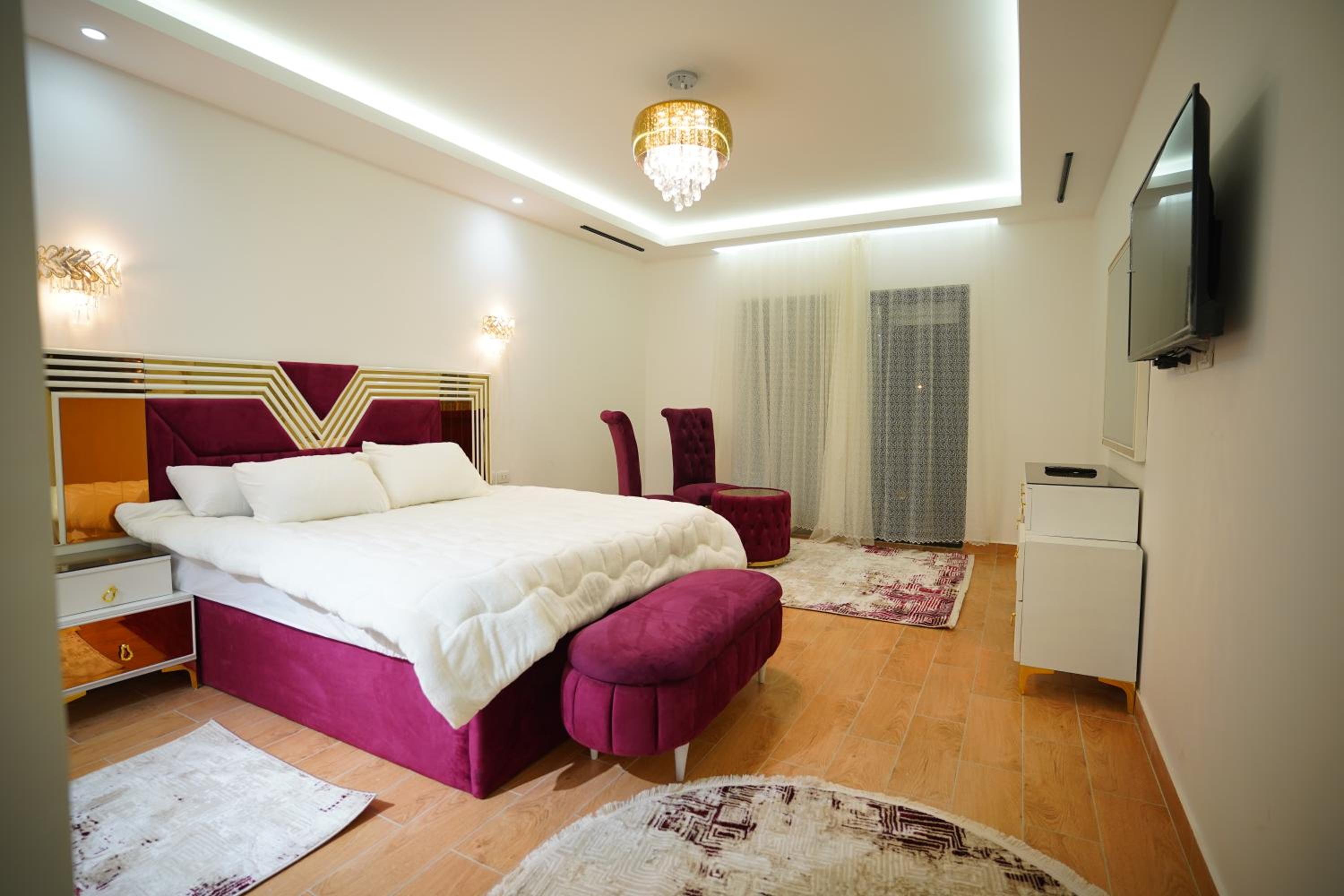 Villa photo 1