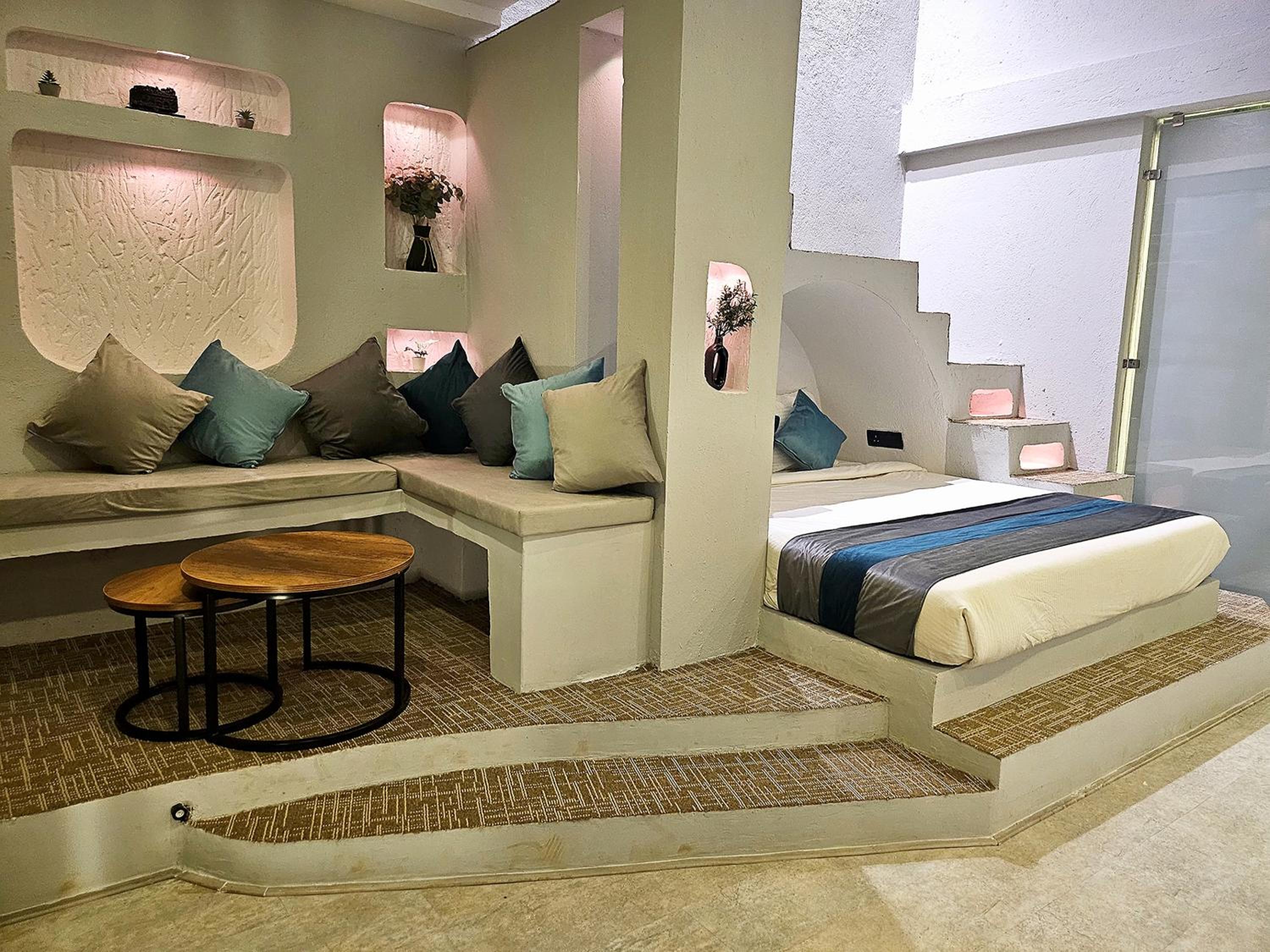 Luxury Triple Room