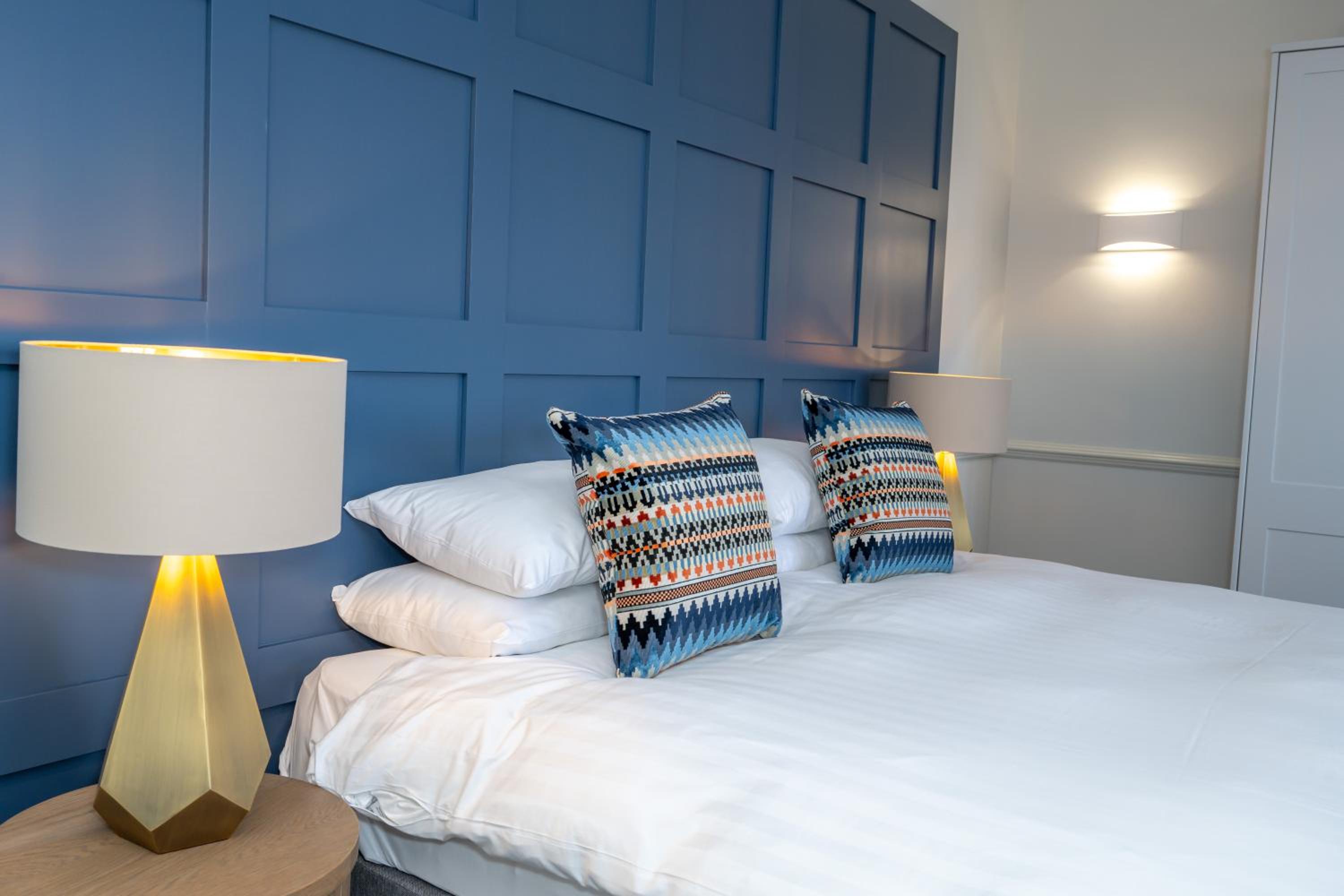 Deluxe Double or Twin Room with Sea View