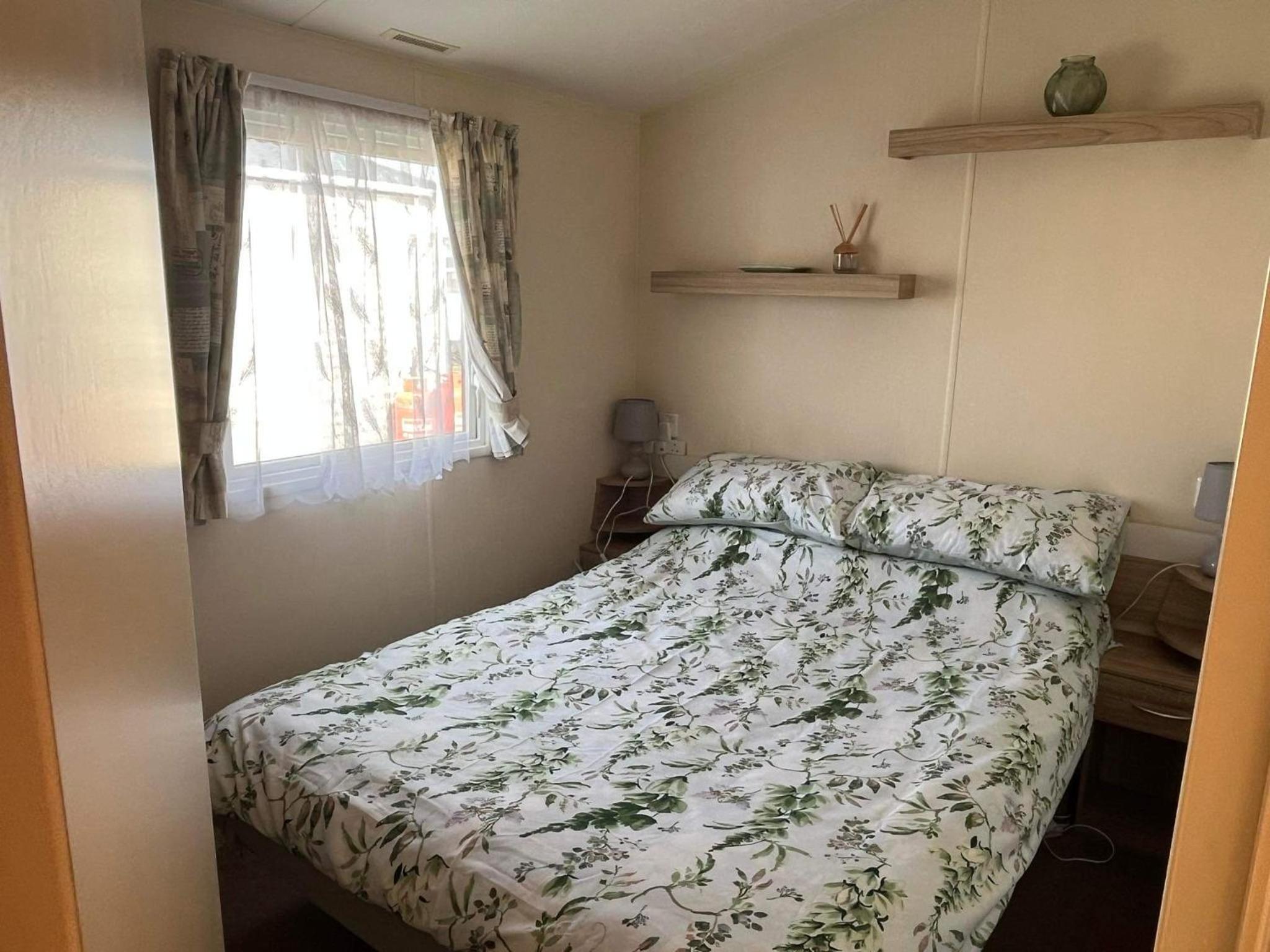 Three-Bedroom House - Photo 16