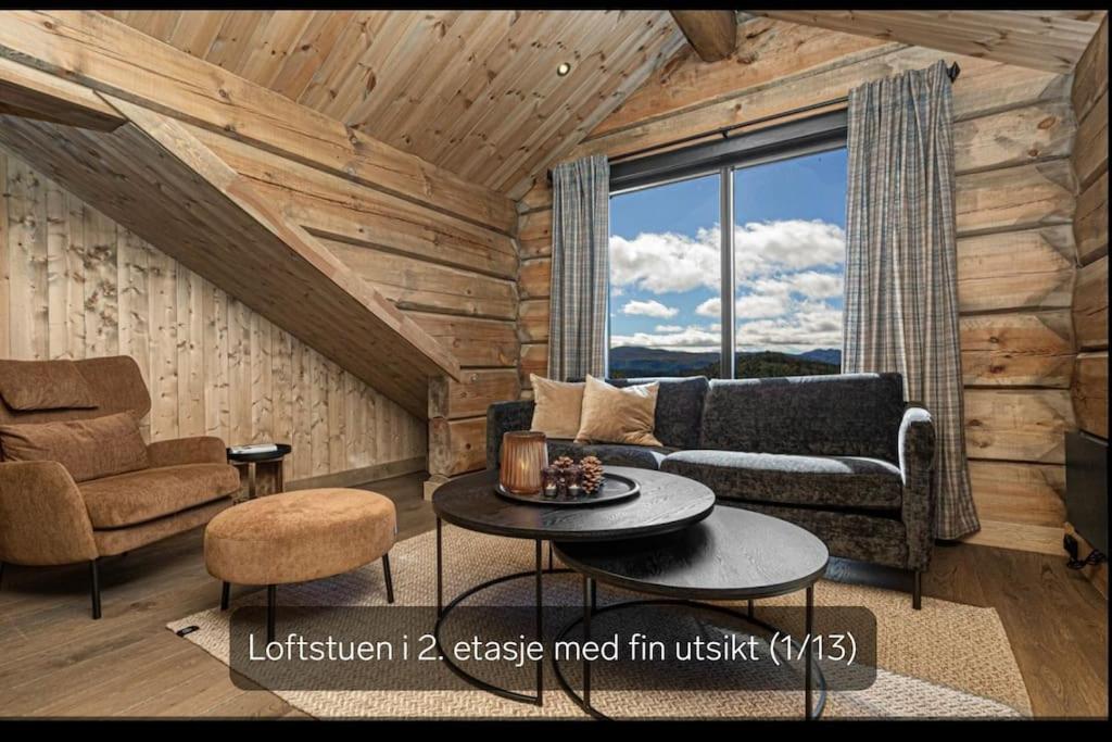 Four-Bedroom House photo 1