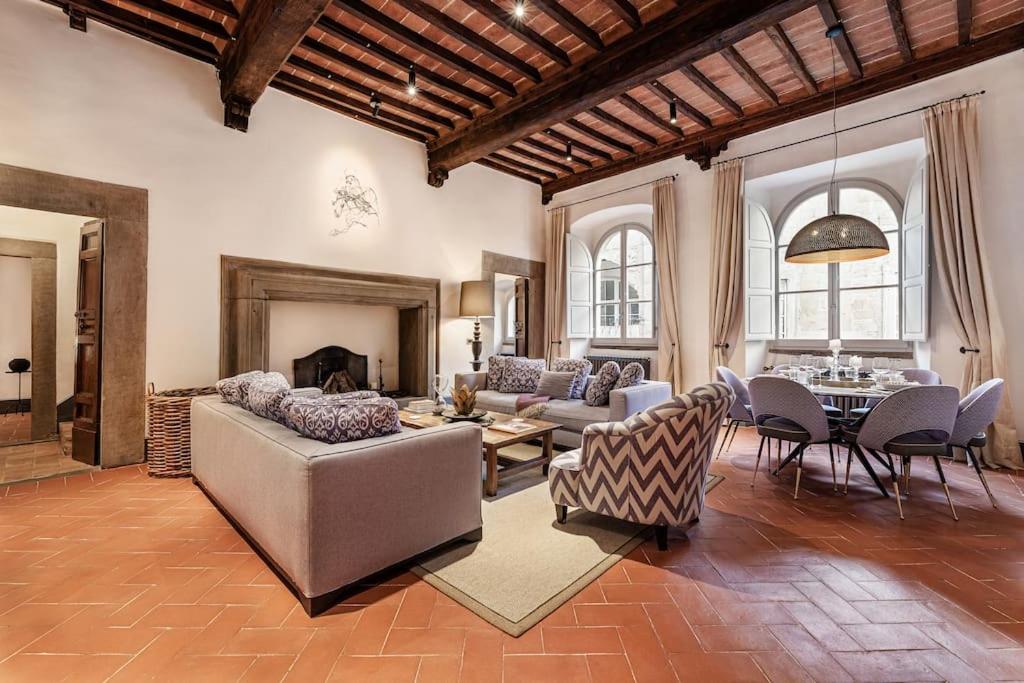 Apartment - Split Level