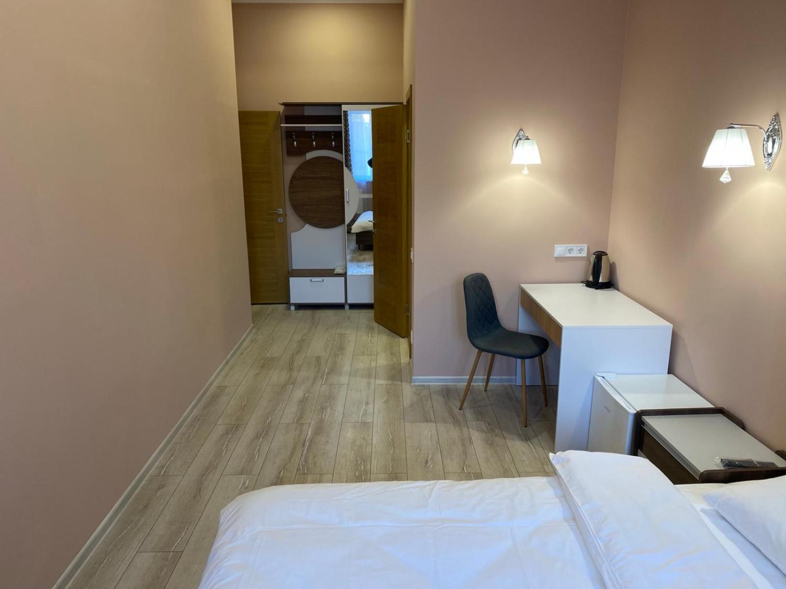 Double Room photo 3