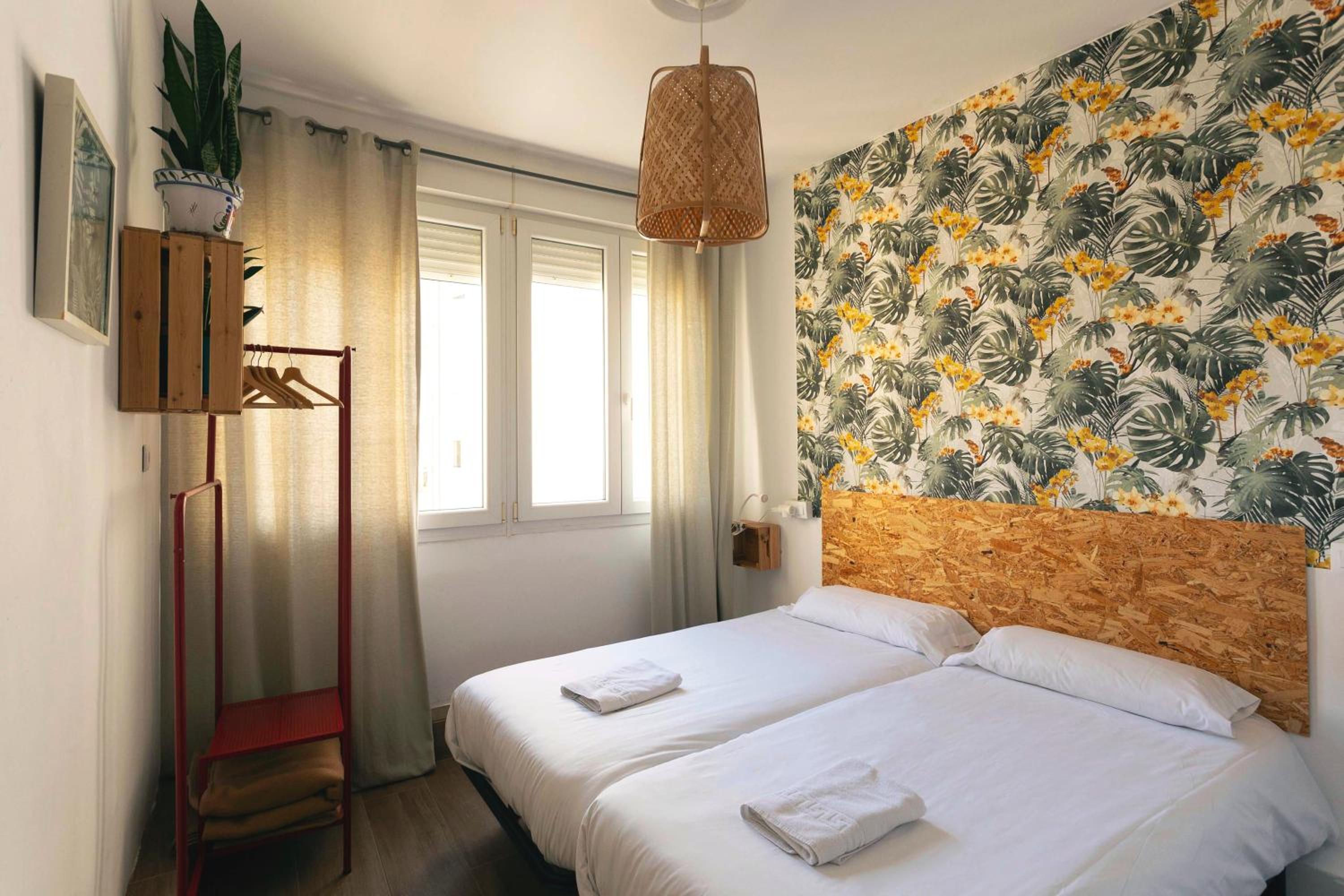 Twin Room - Photo 1
