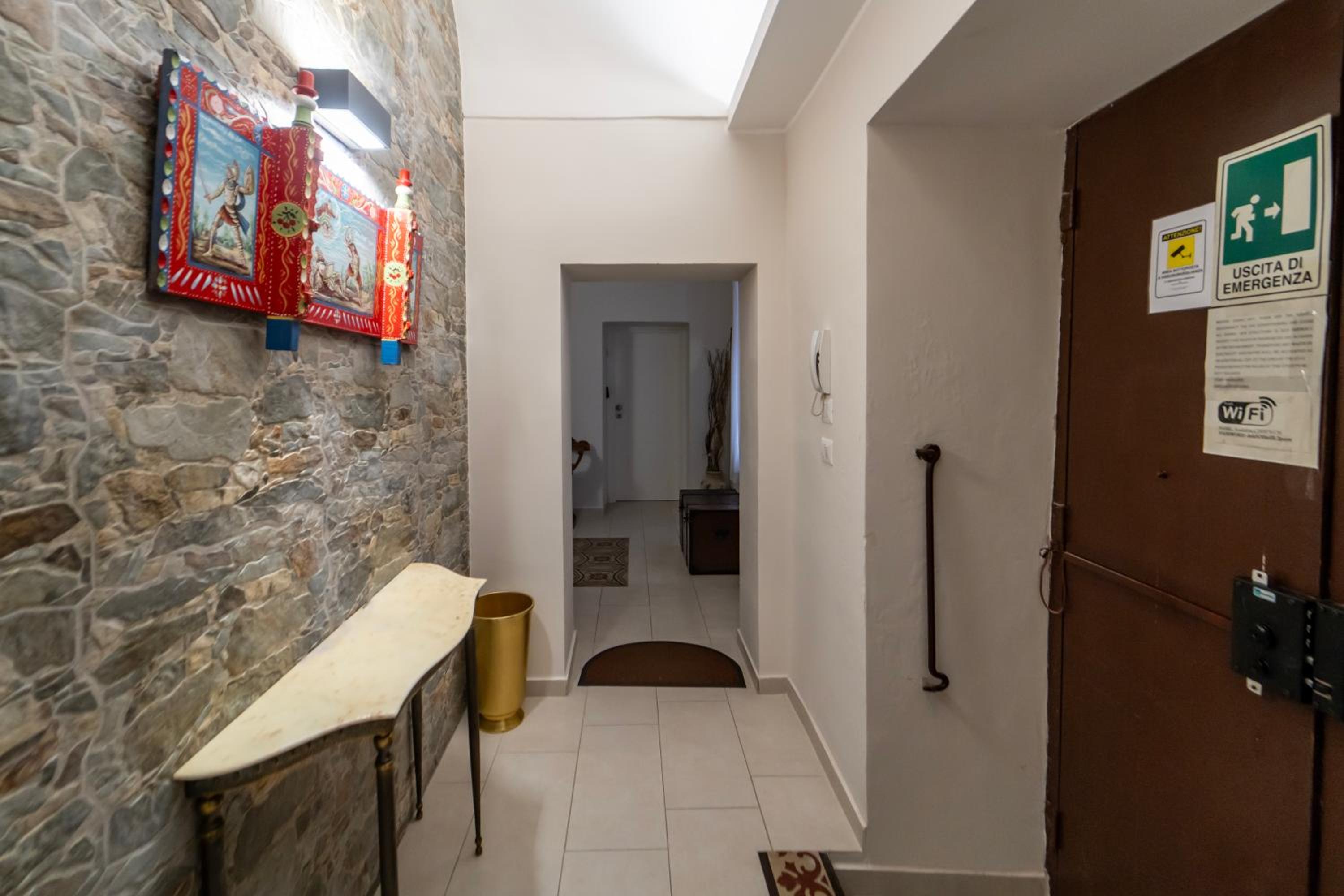 Triple Room with Private Bathroom