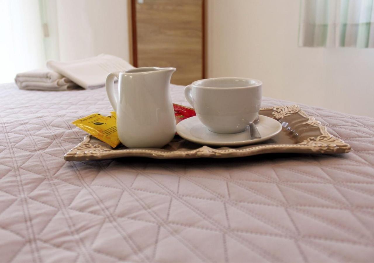 Double or Twin Room - Photo 3