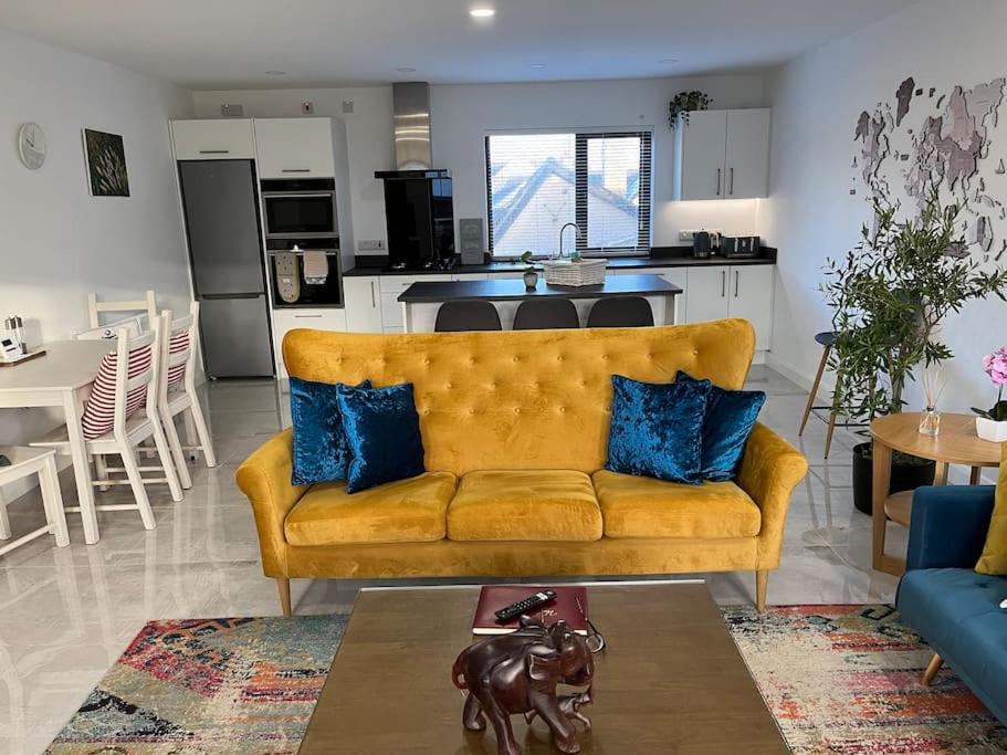 Apartment With Terrace photo 1
