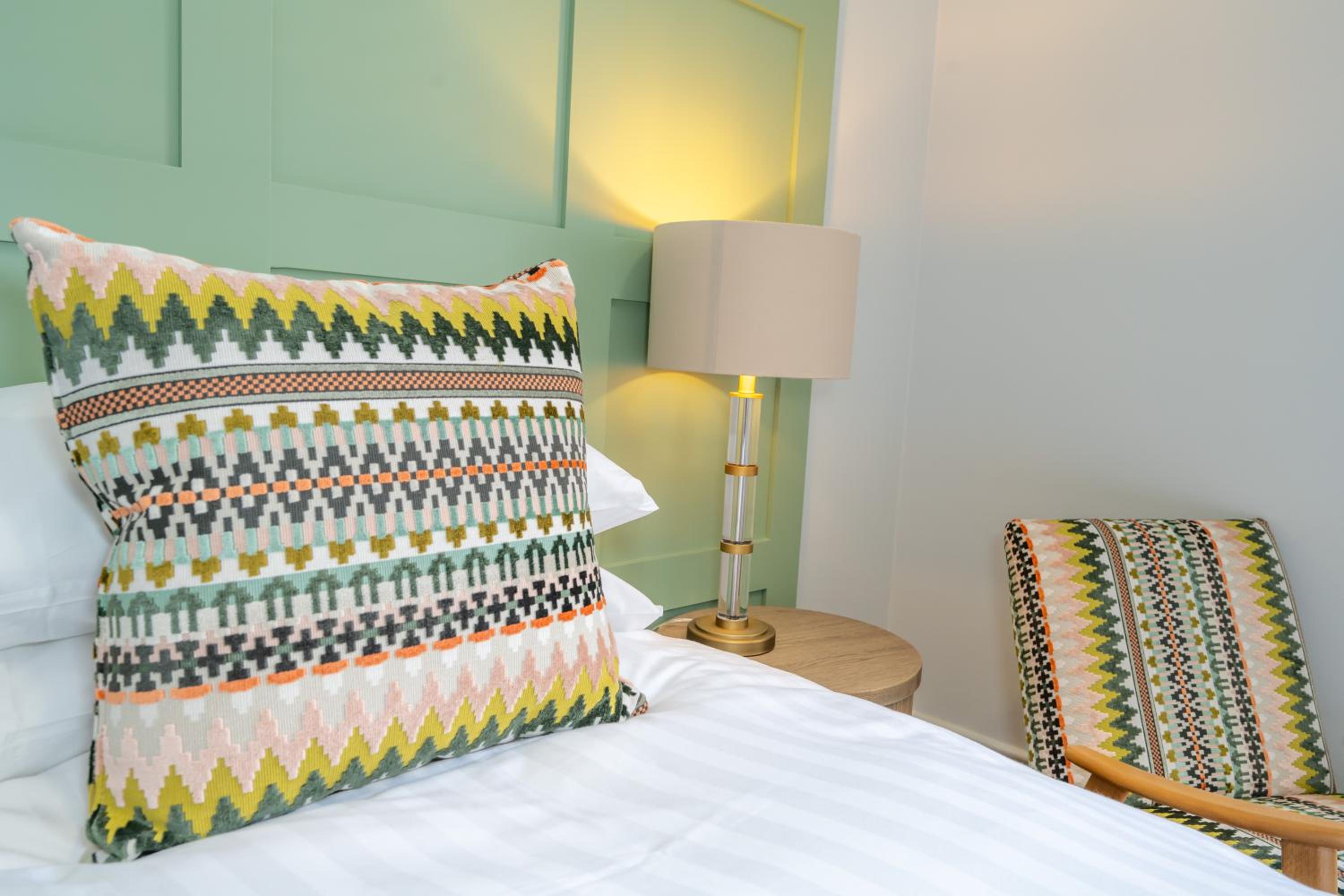 Large Double or Twin Room