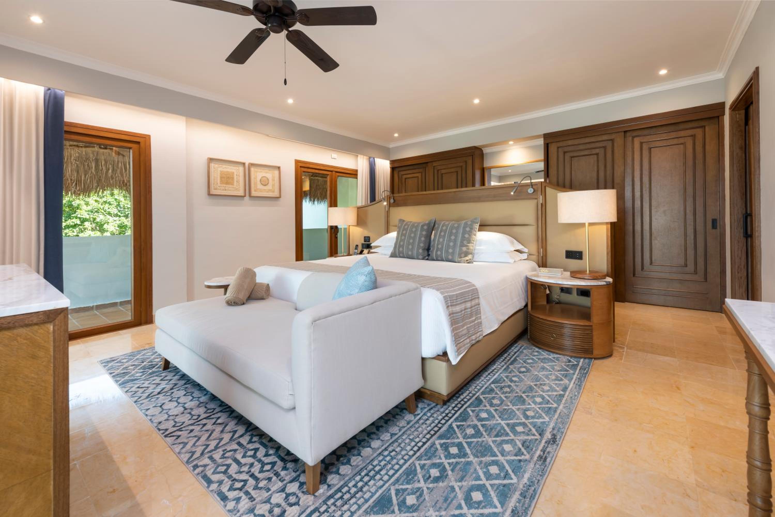 Onyx Suite
