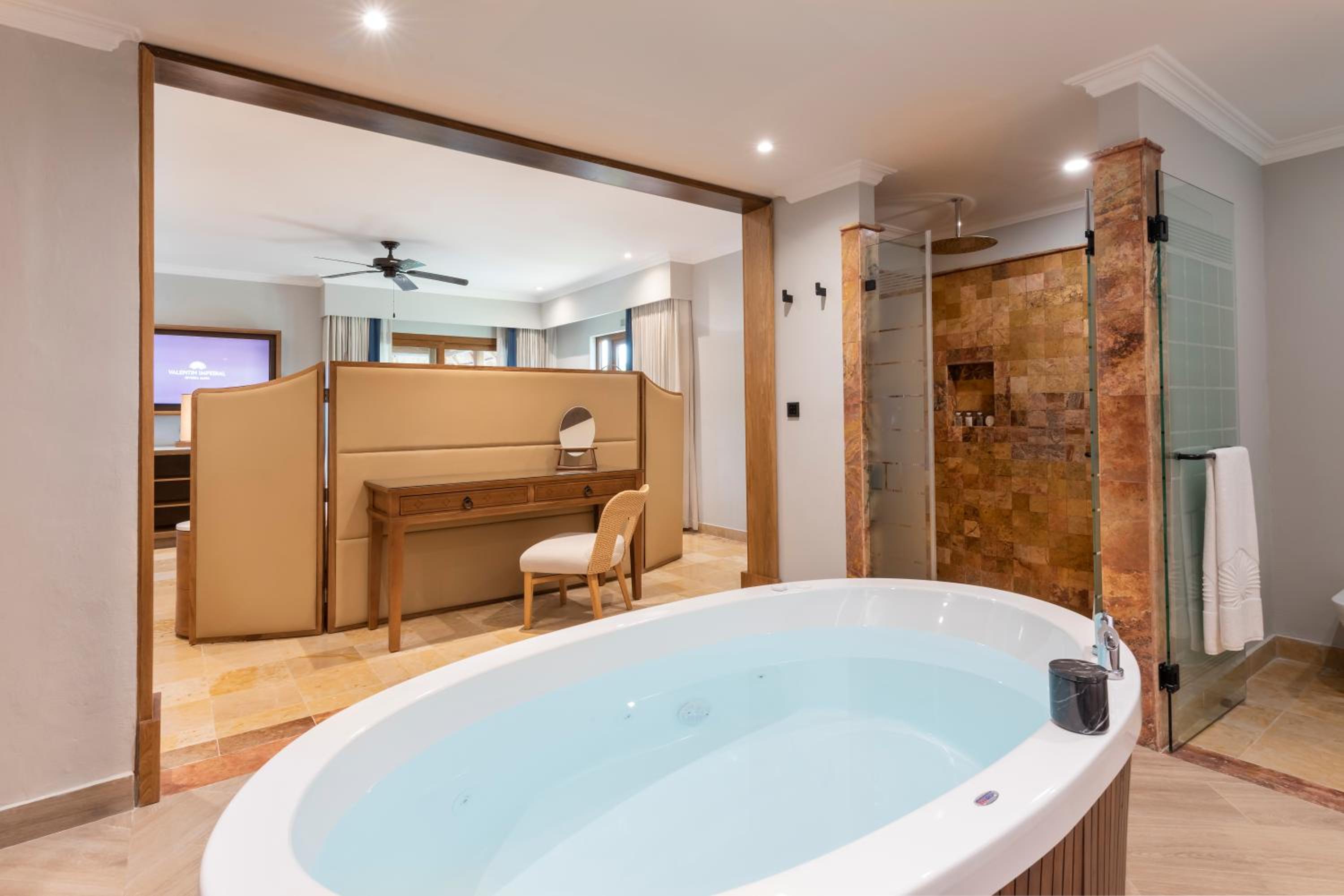 Diamond Suite