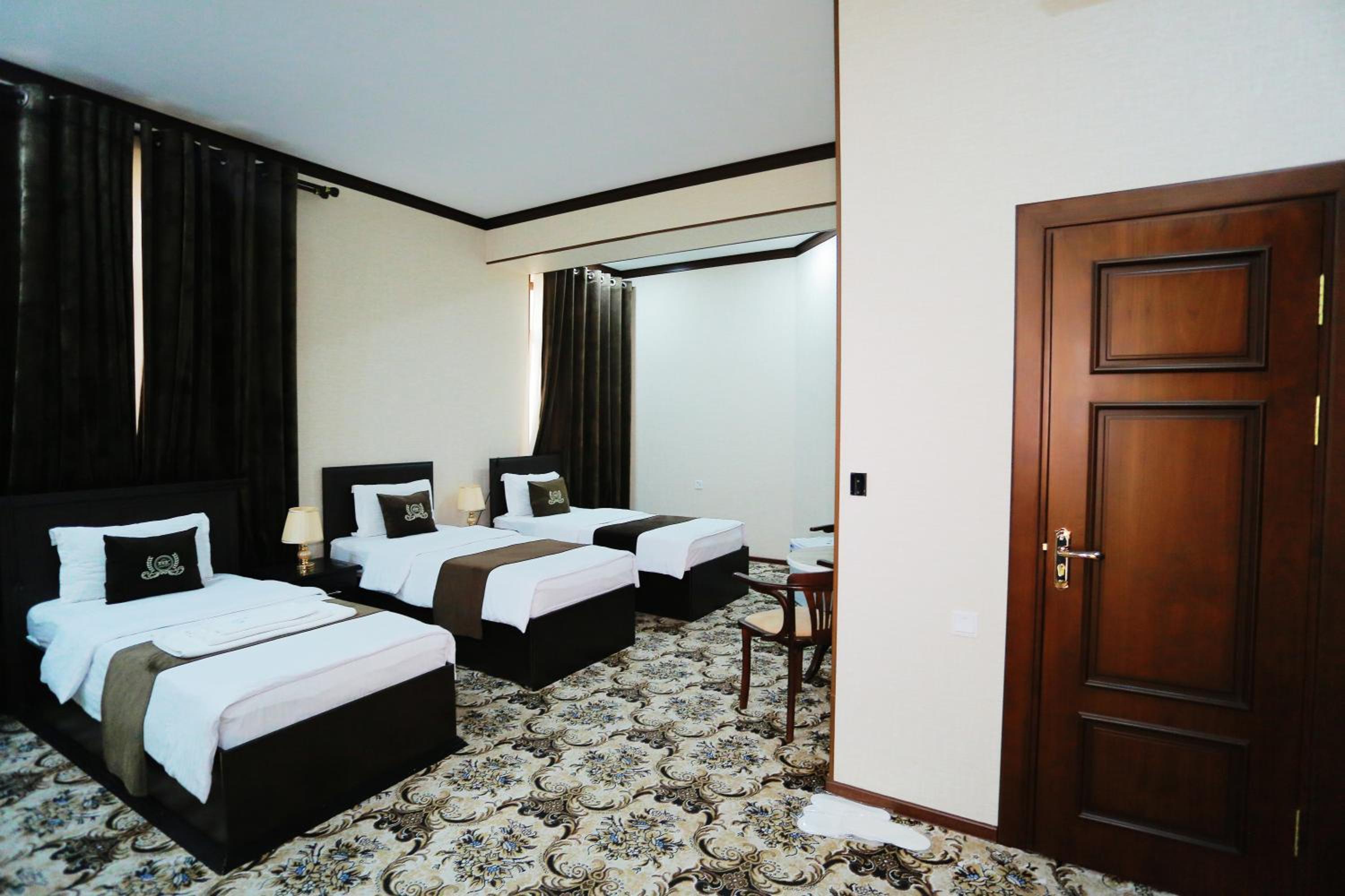 Classic Triple Room photo 3