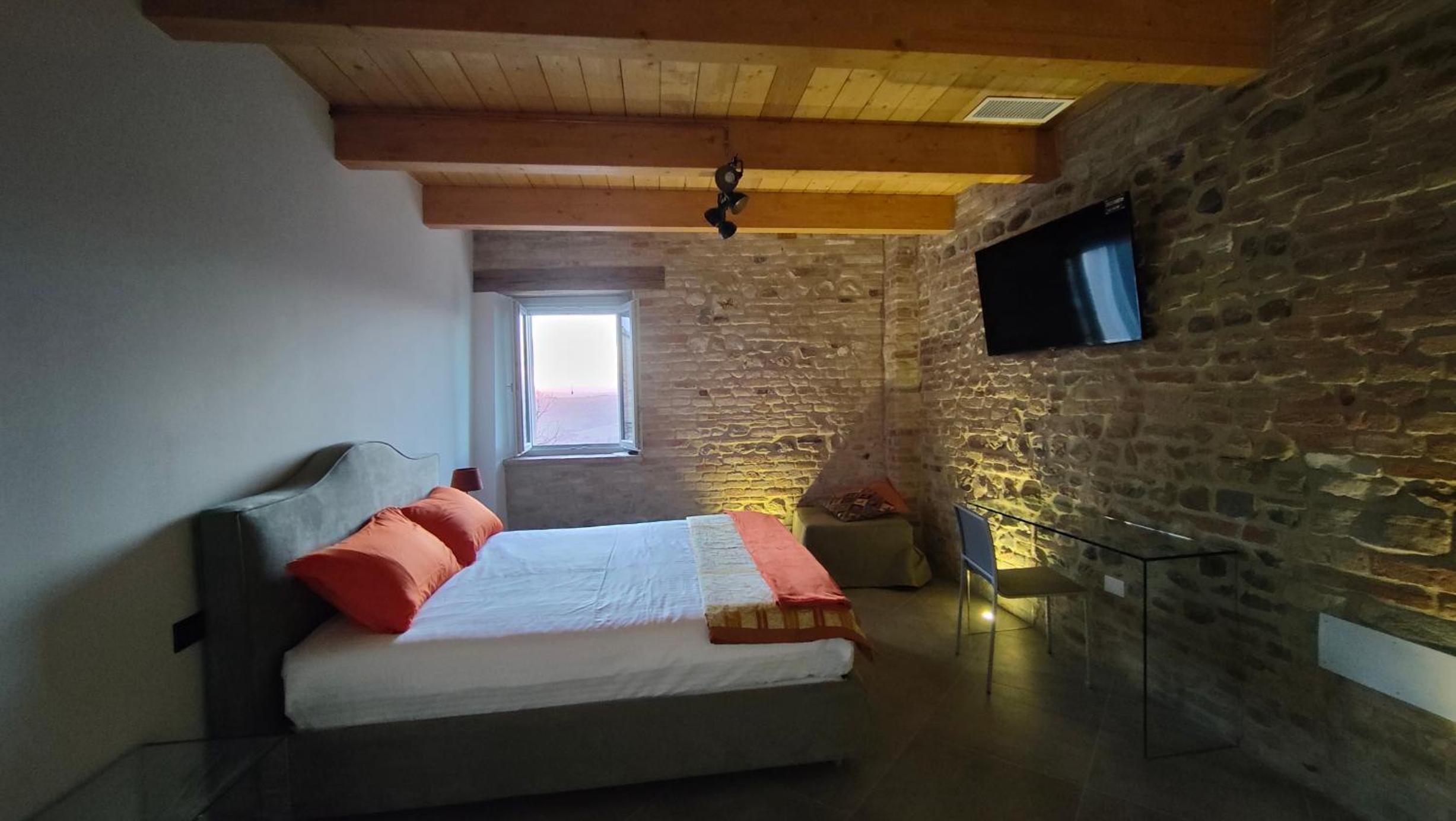 Double or Twin Room photo 2
