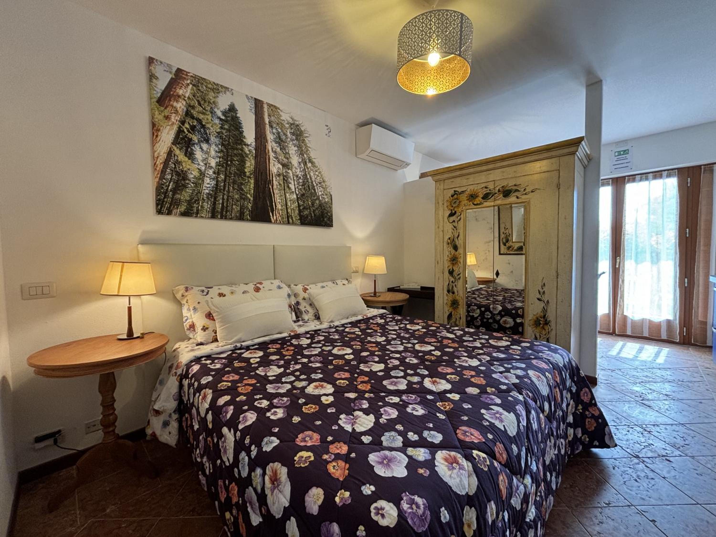 Standard Double Room - Photo 5