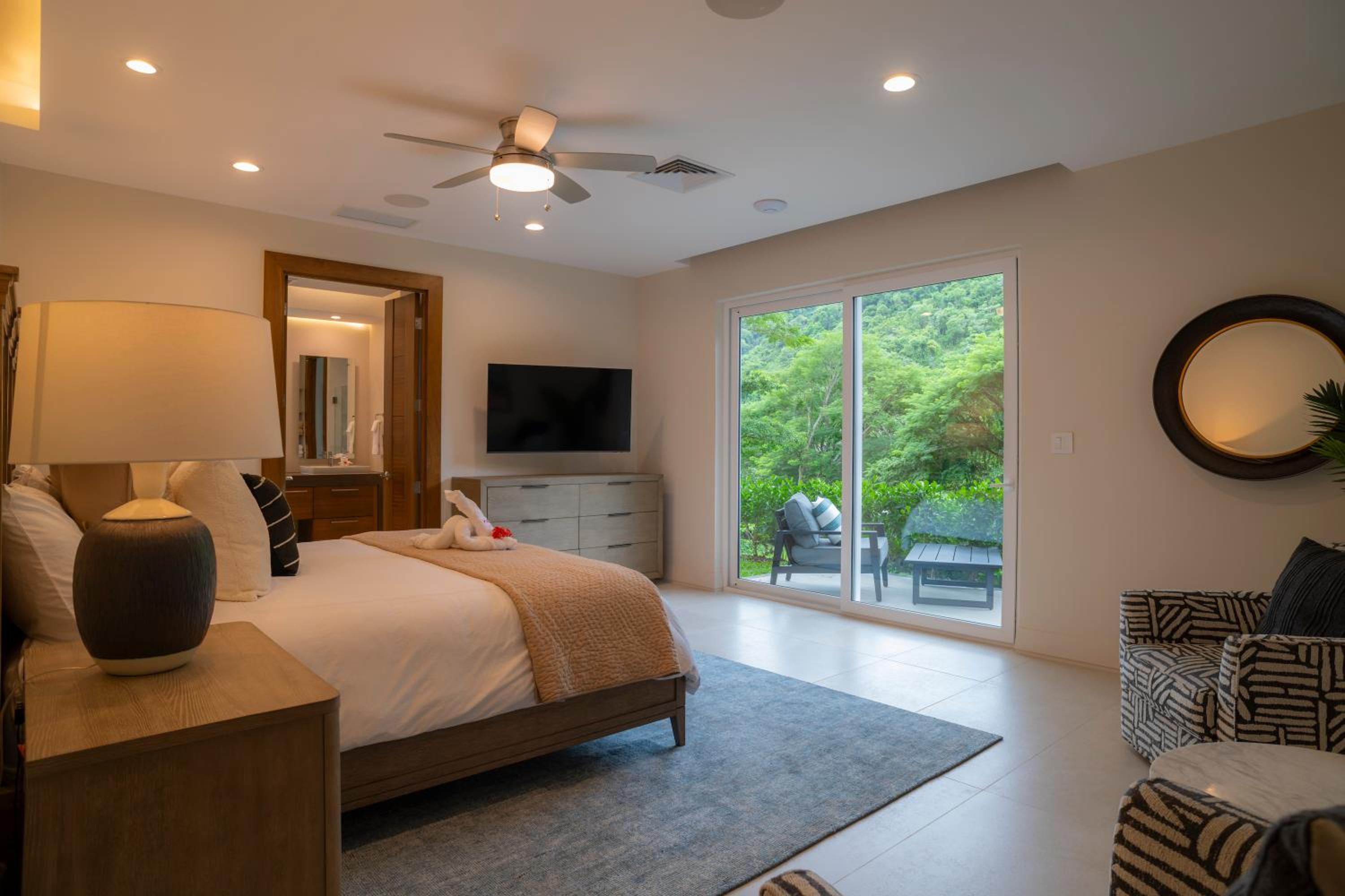 Villa photo 1
