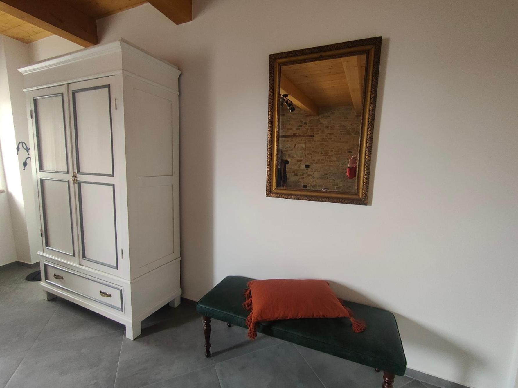 Double Room with Private Bathroom photo 2