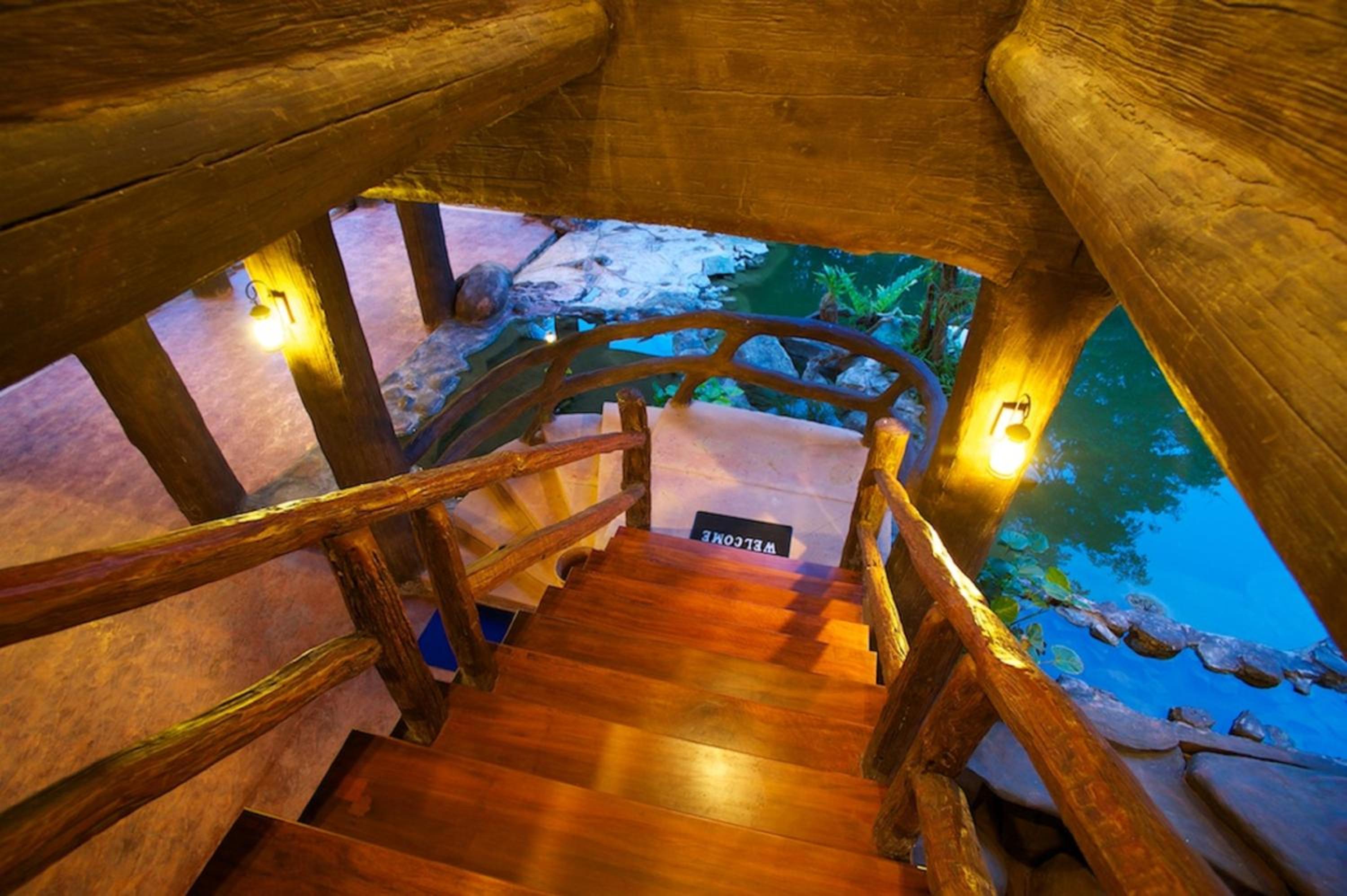 Superior Double Room with Waterfall photo 2