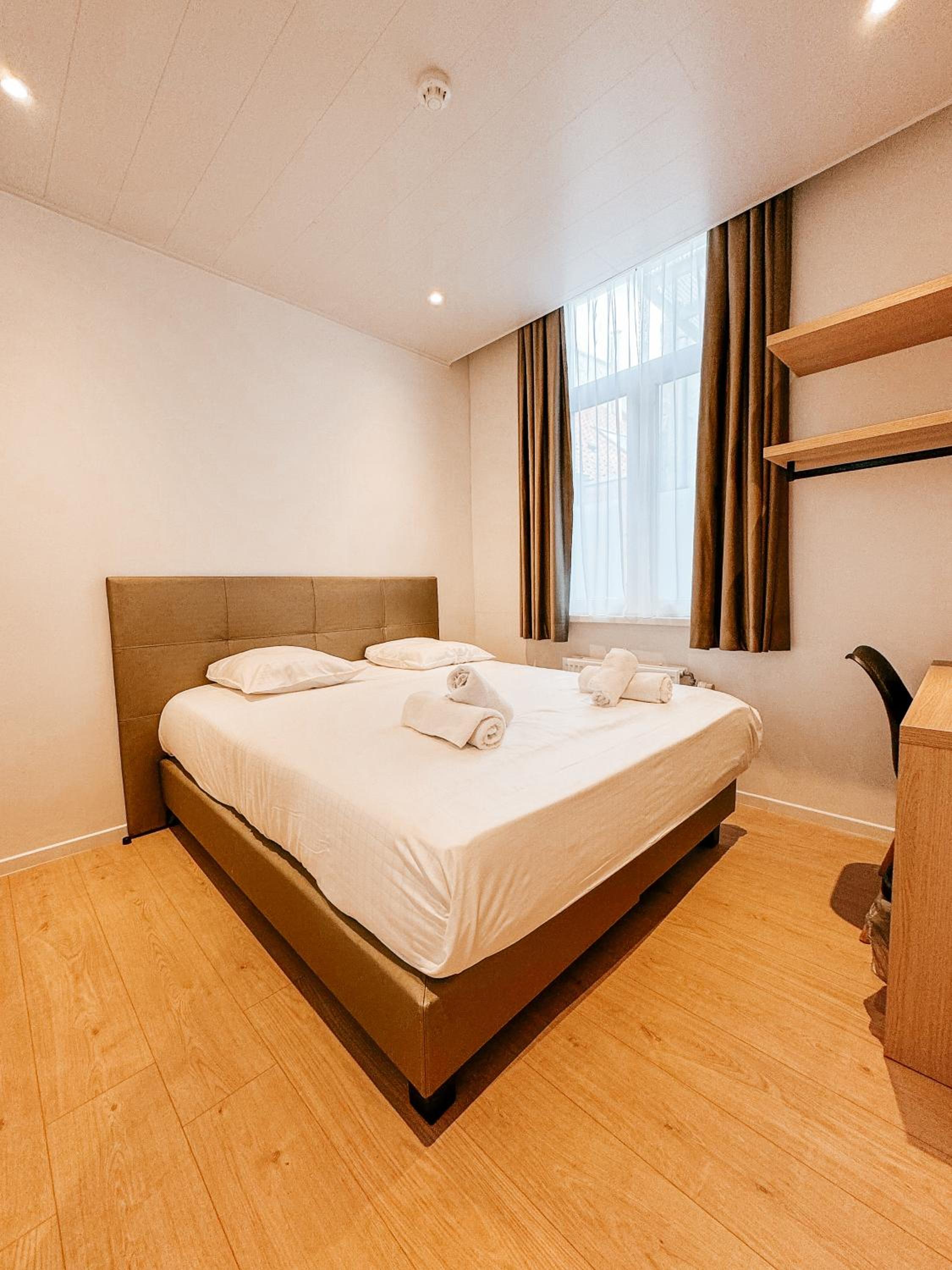 Budget Double or Twin Room - Photo 8