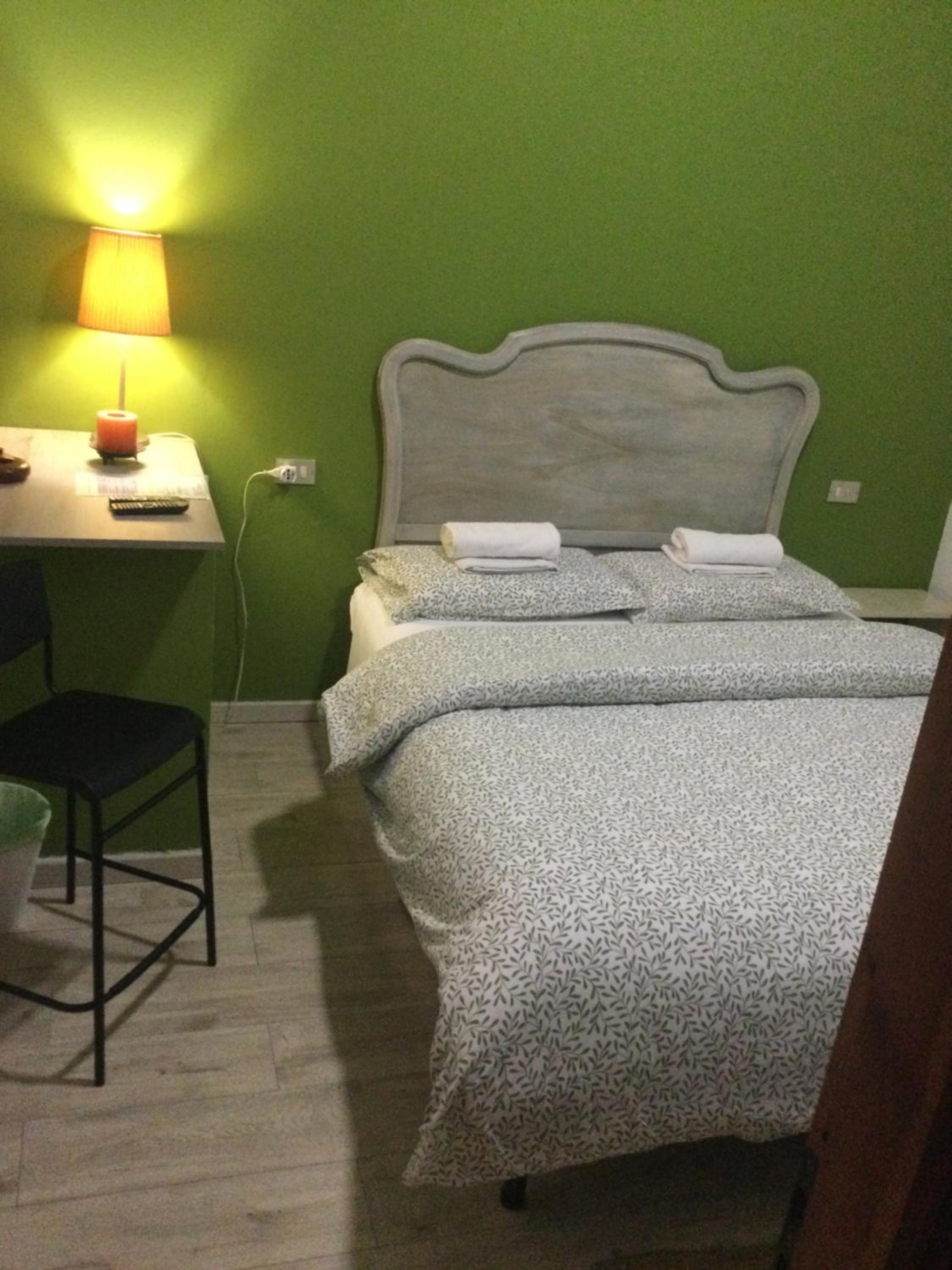 Double Room with Private Bathroom photo 2