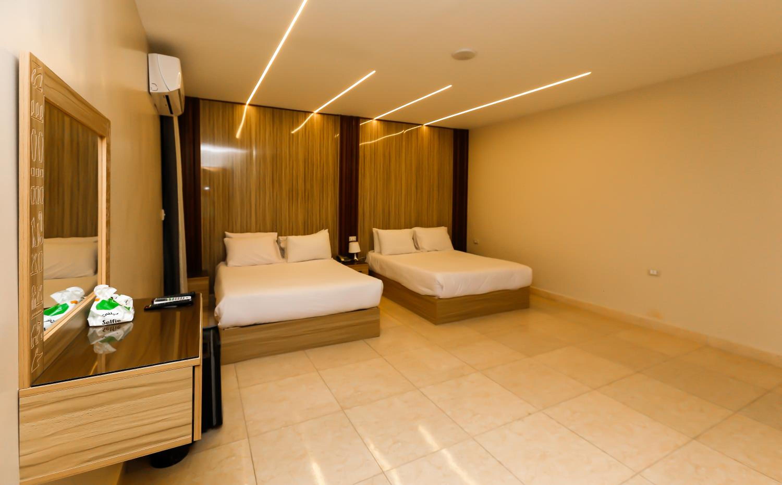 Deluxe Double or Twin Room