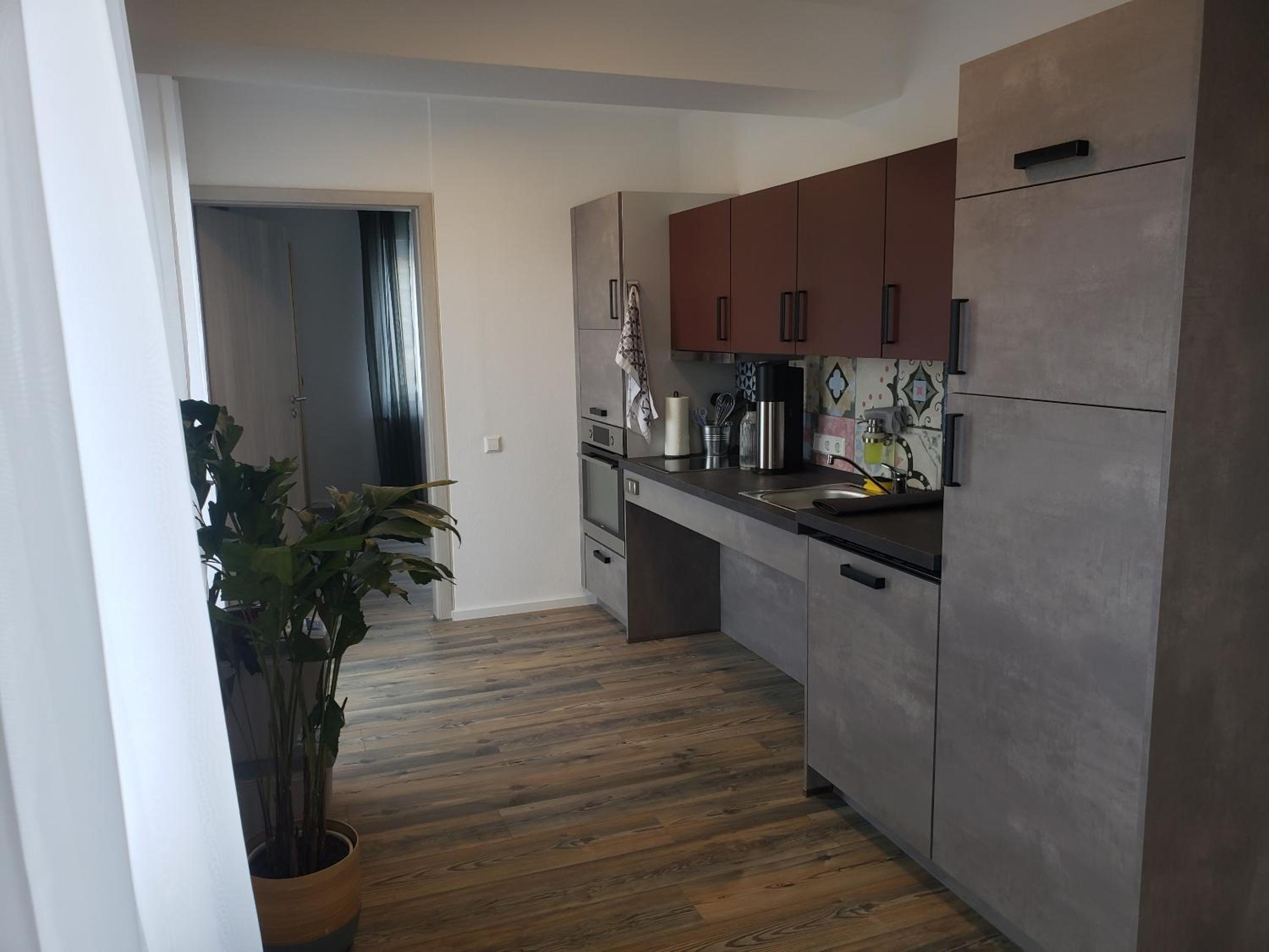 Apartment with Balcony photo 2