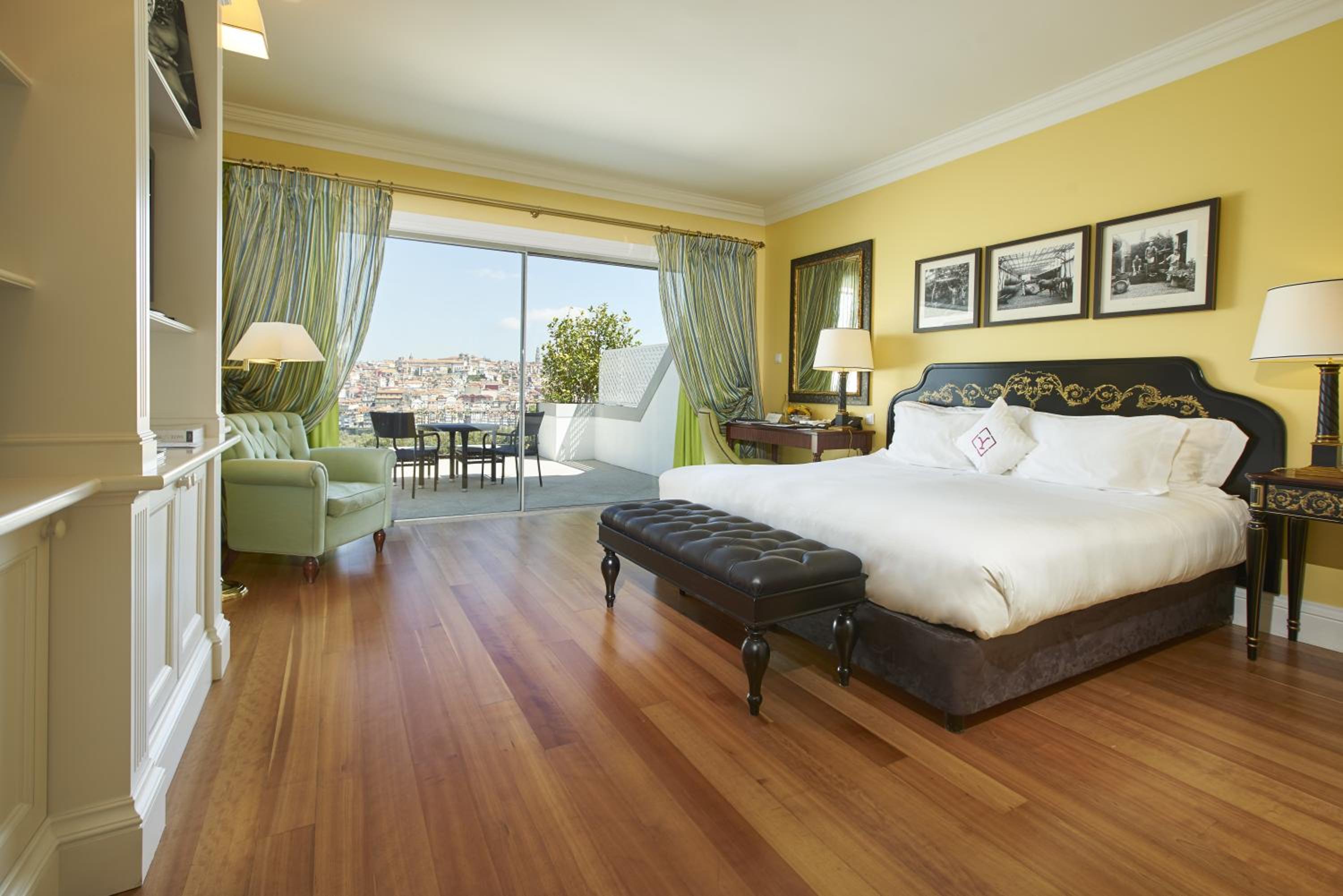 Superior Double Room - Photo 1