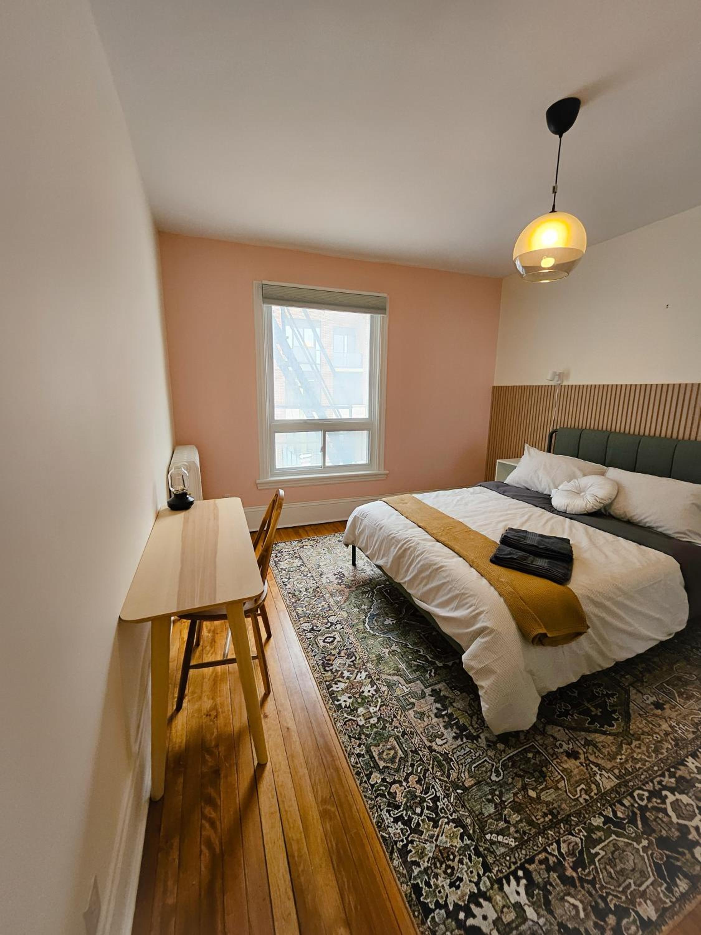 Deluxe Queen Room photo 3