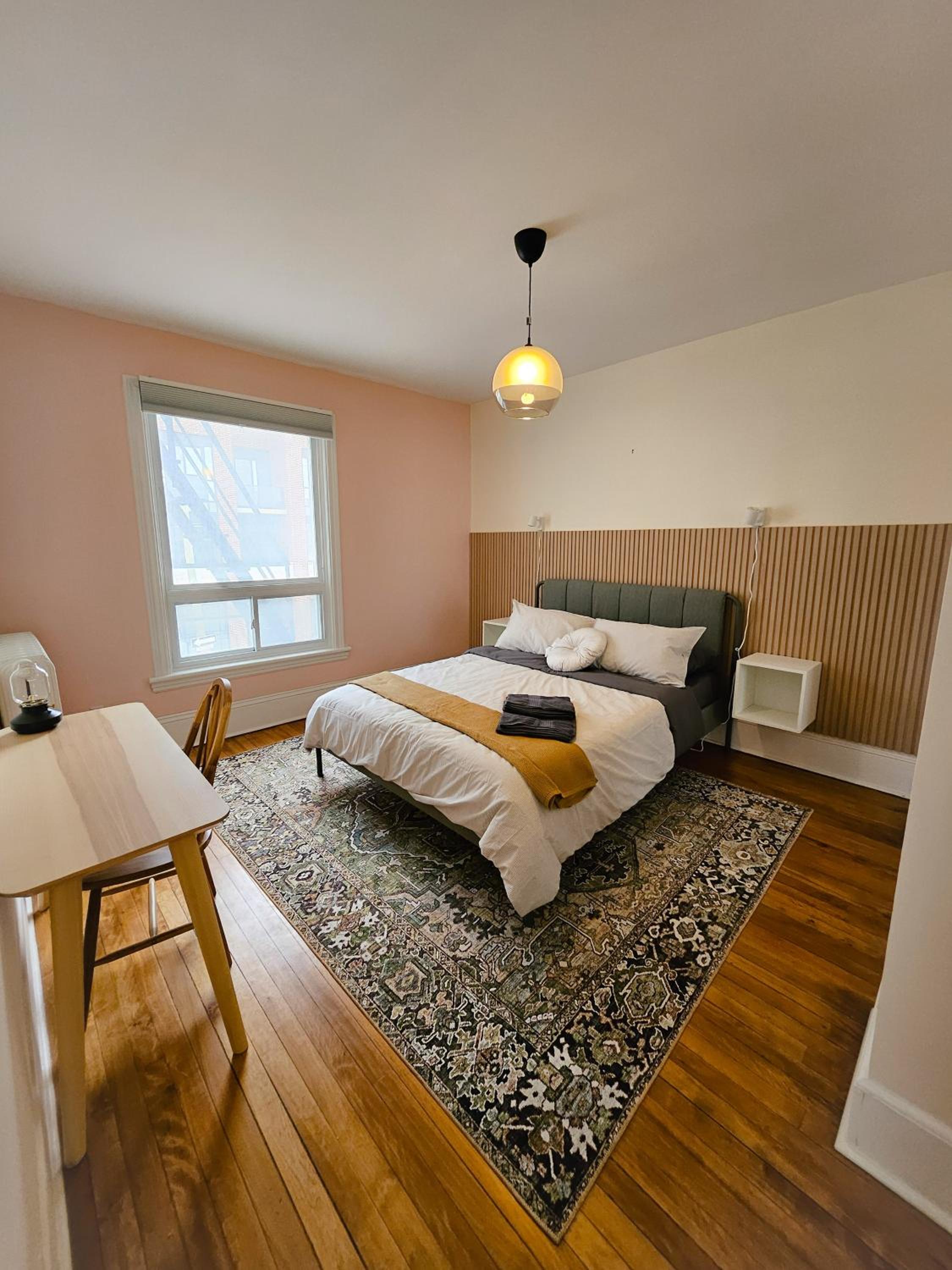 Deluxe Queen Room photo 2